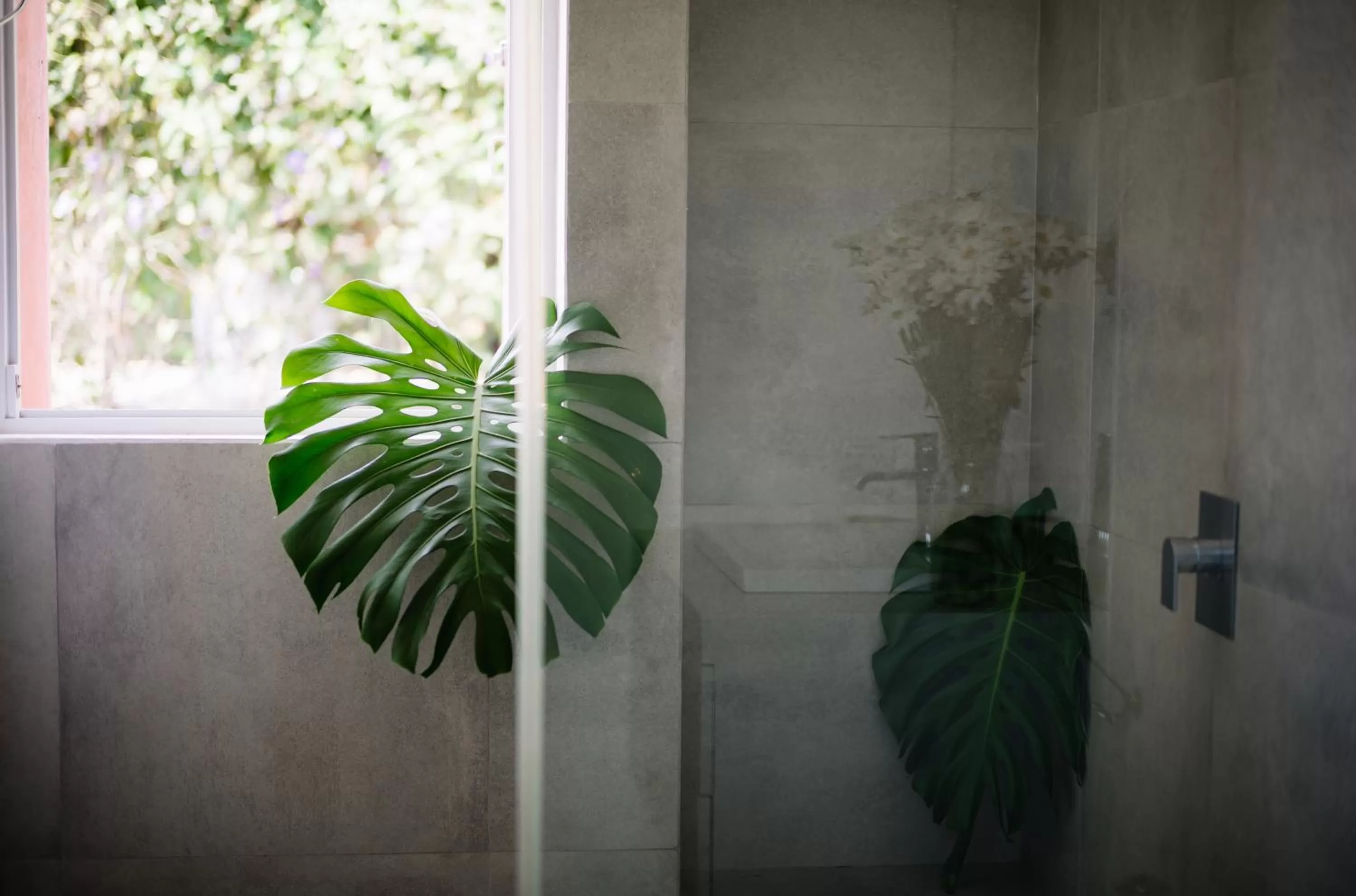 Shower in Anzan Atitlan