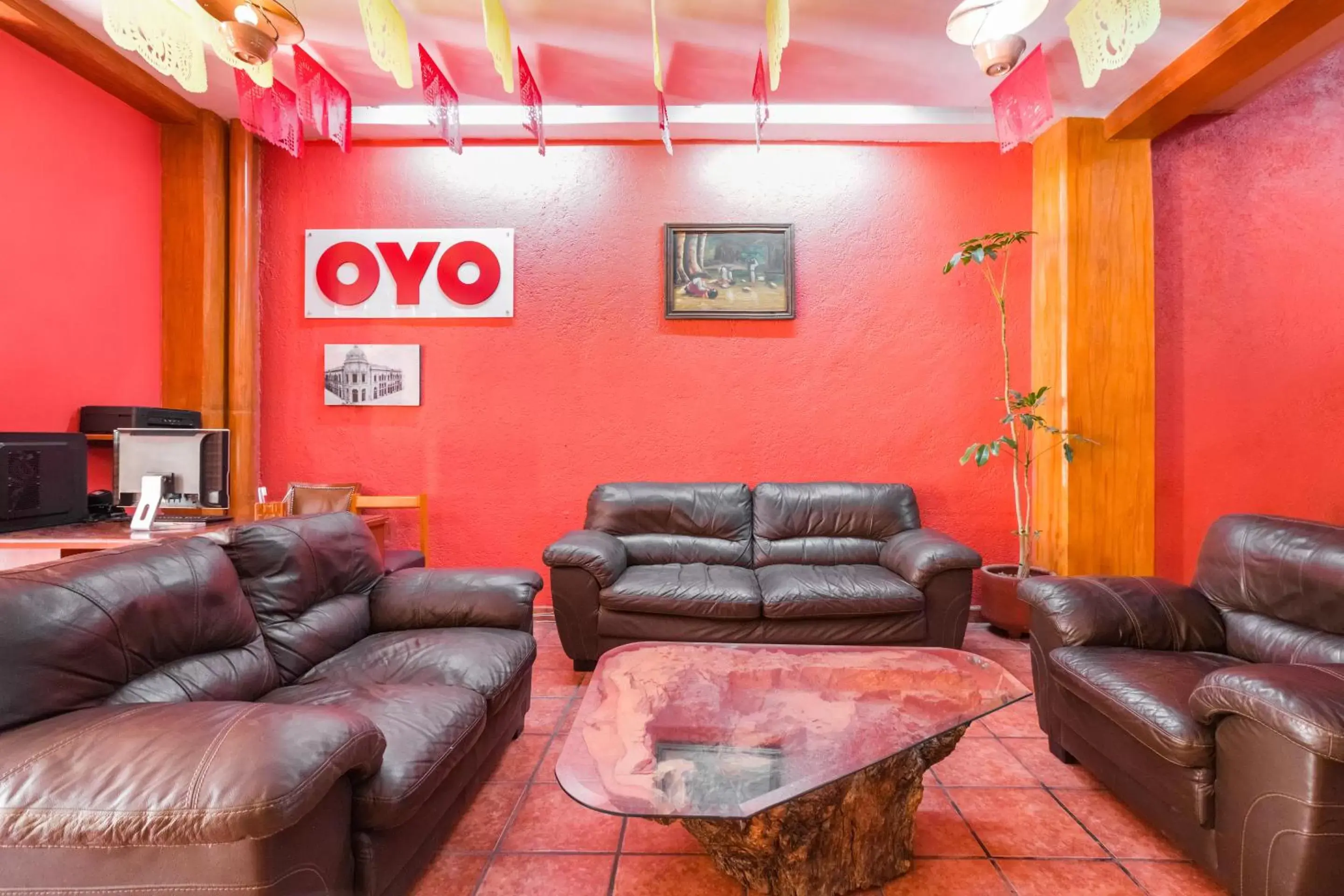 Lobby or reception, Seating Area in OYO Hotel Mi casa, Oaxaca centro