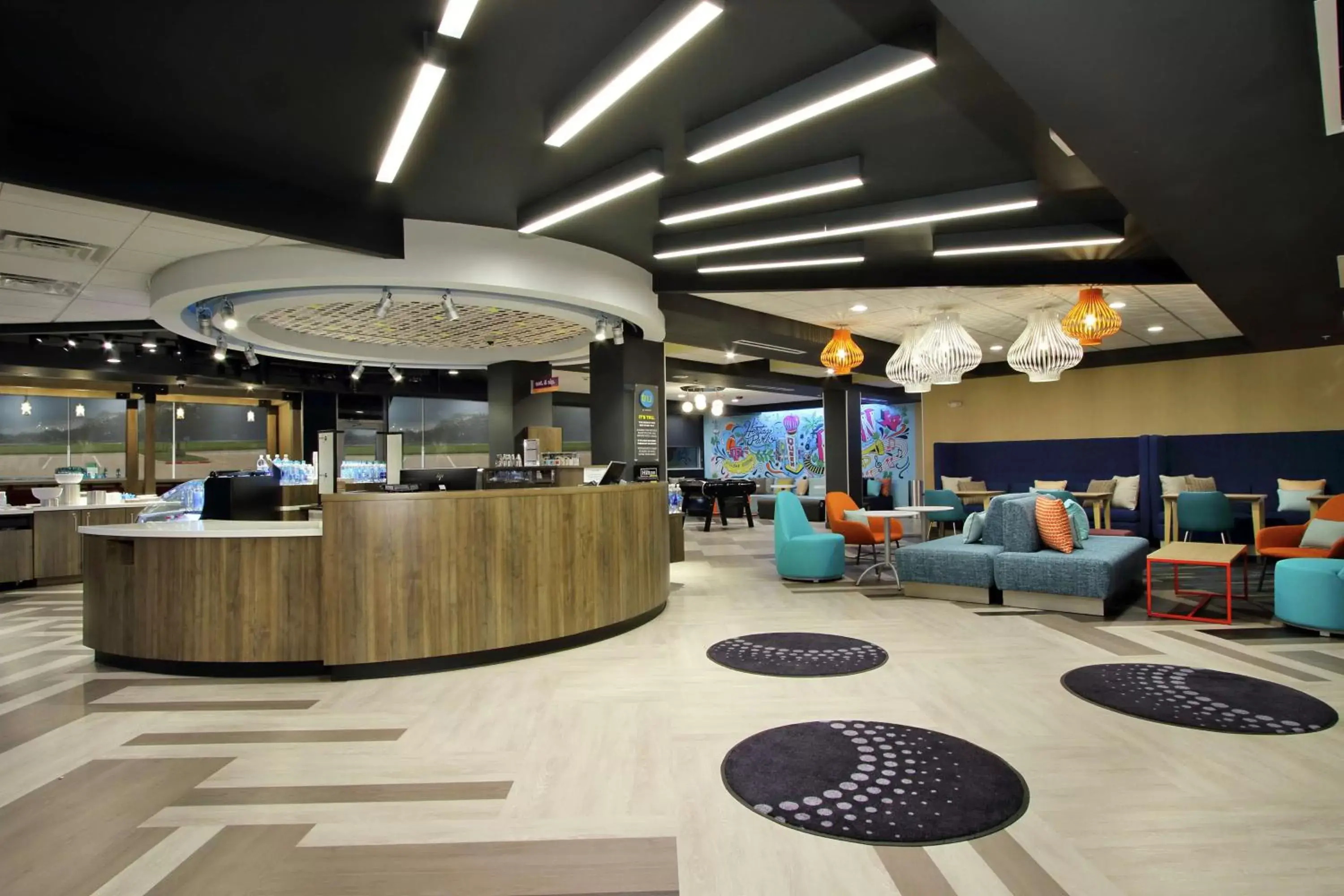 Lobby or reception in Tru by Hilton Bryan College Station