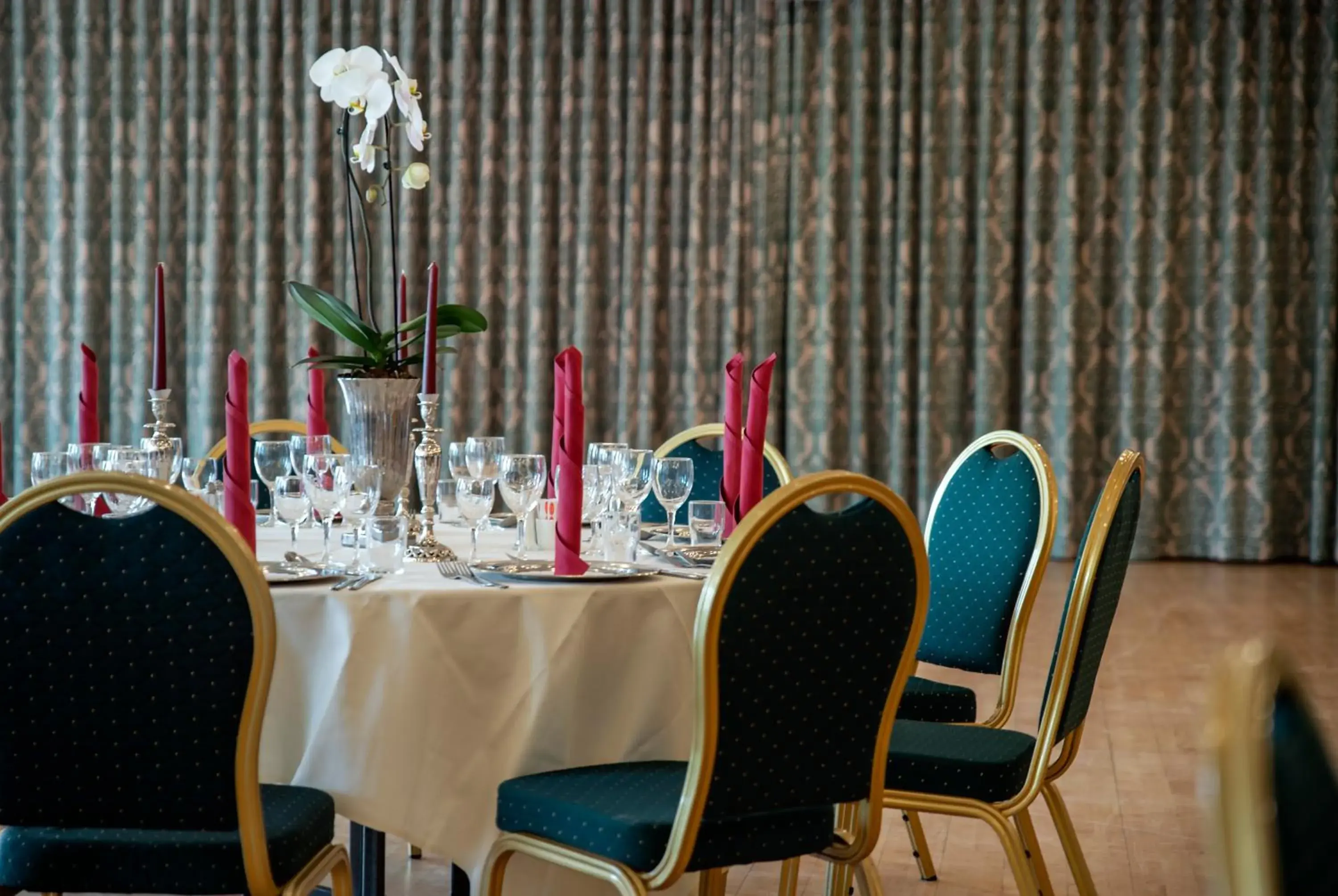 Banquet/Function facilities, Restaurant/Places to Eat in Østergaards Hotel