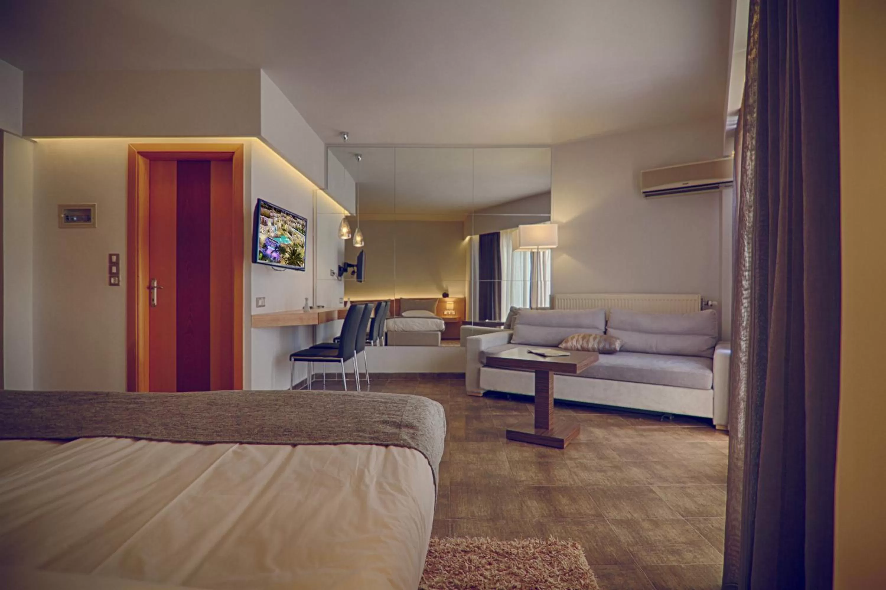 Bed in Heliotrope Hotels