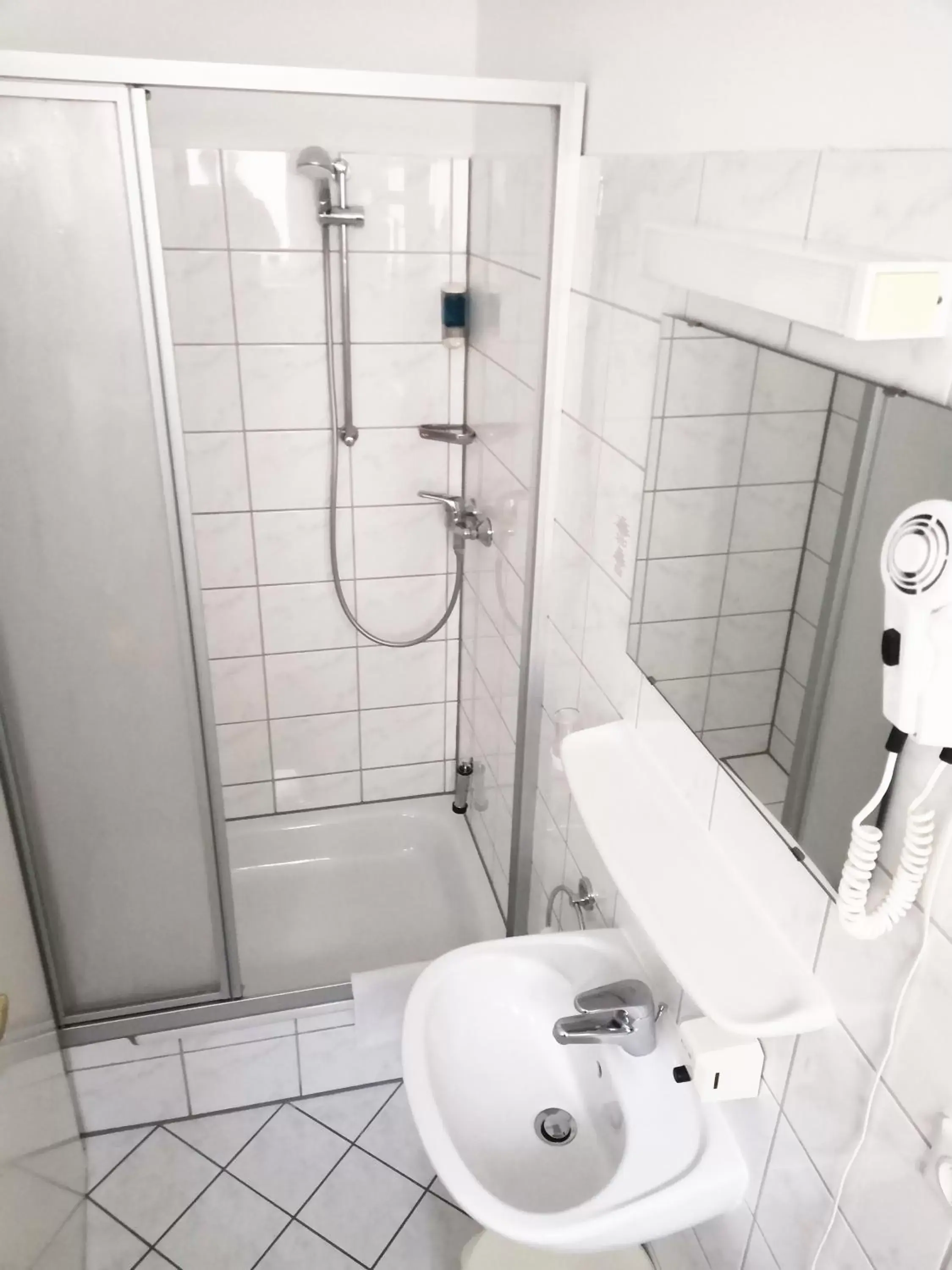 Shower, Bathroom in Hotel Fantasie