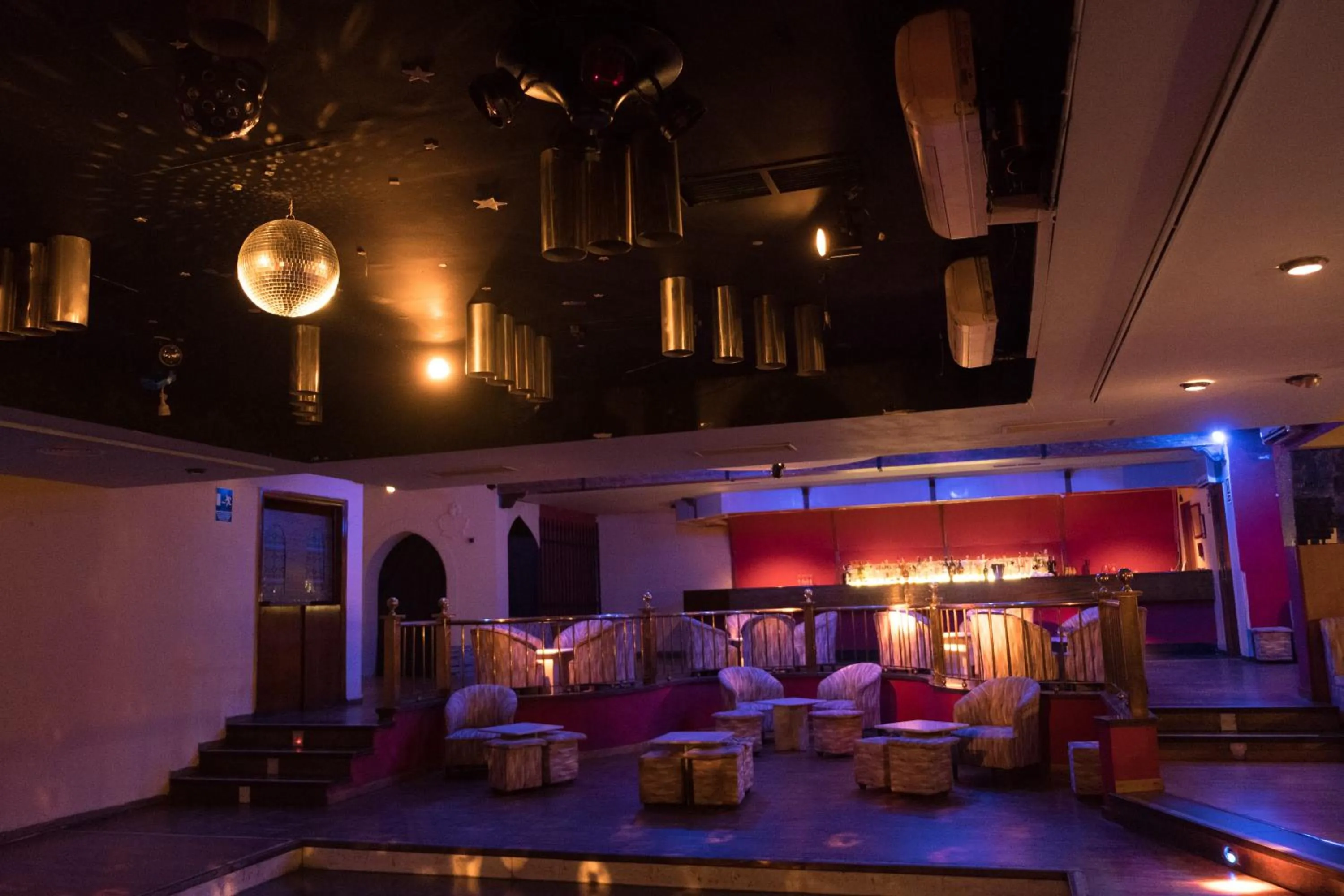 Nightclub / DJ in Hotel Reconquista