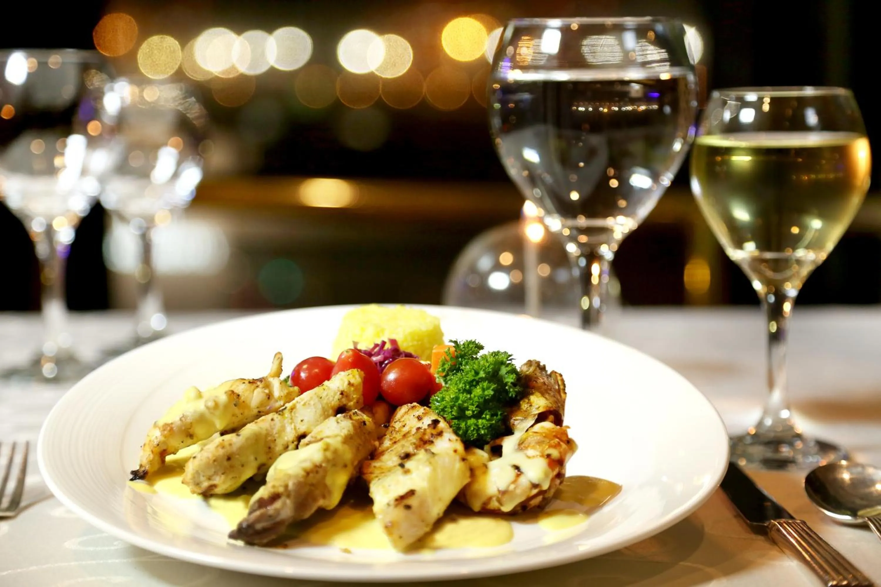 Restaurant/places to eat in The Galadari Hotel