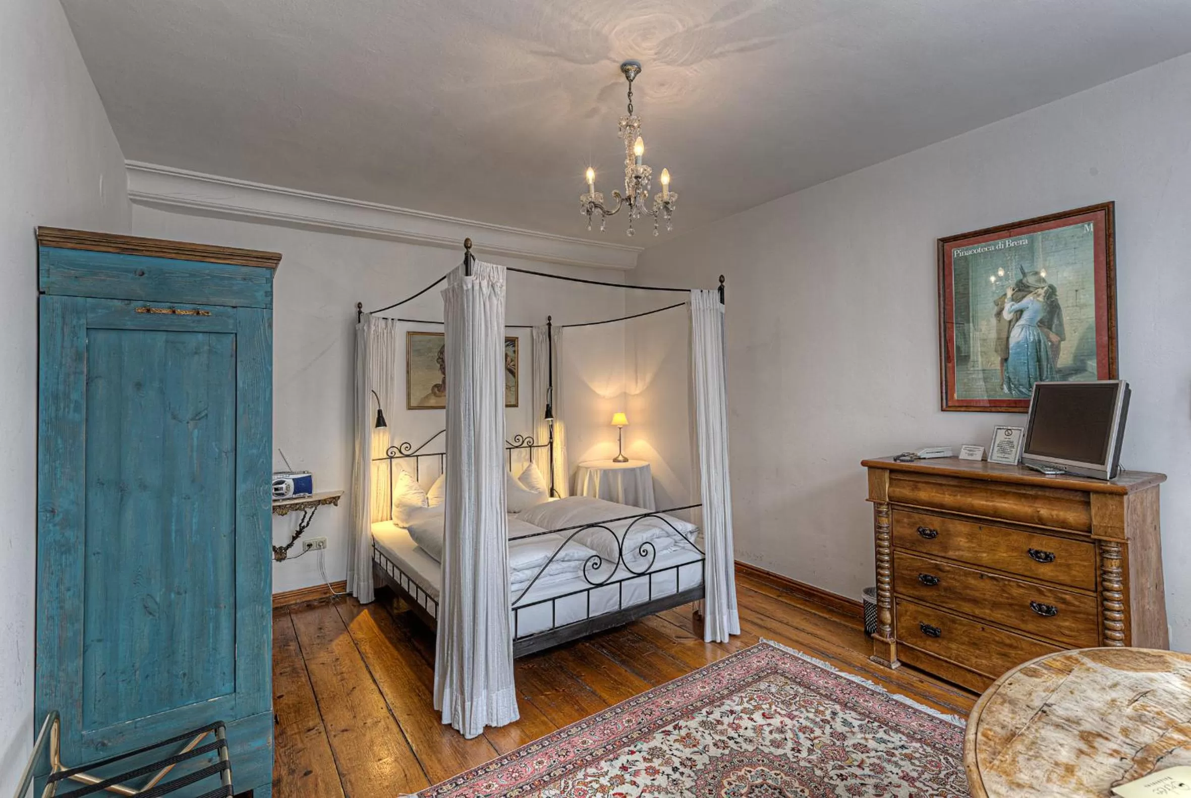 Bedroom, Bed in Hotel Orphée - Kleines Haus