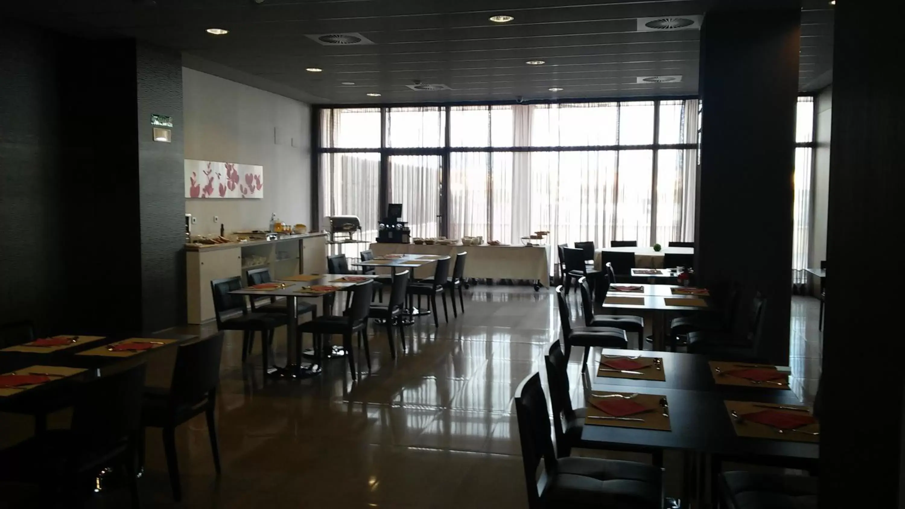 Dining area, Restaurant/Places to Eat in Sercotel Hola Tafalla