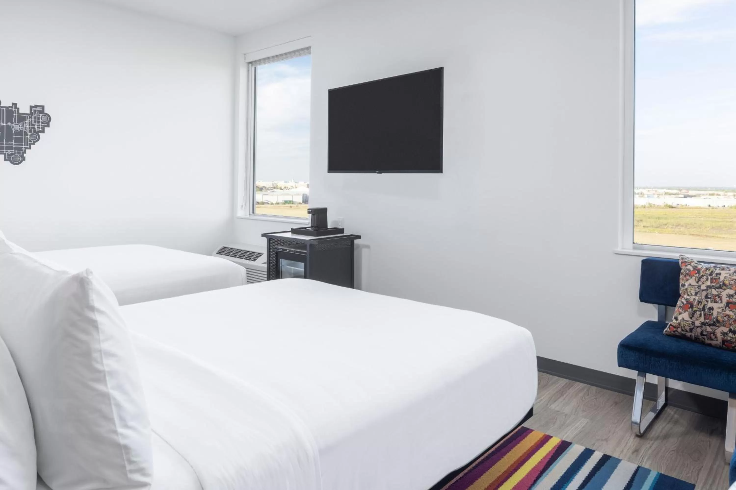 Queen Room with Two Queen Beds - Hearing Accessible in Aloft Oklahoma City Quail Springs