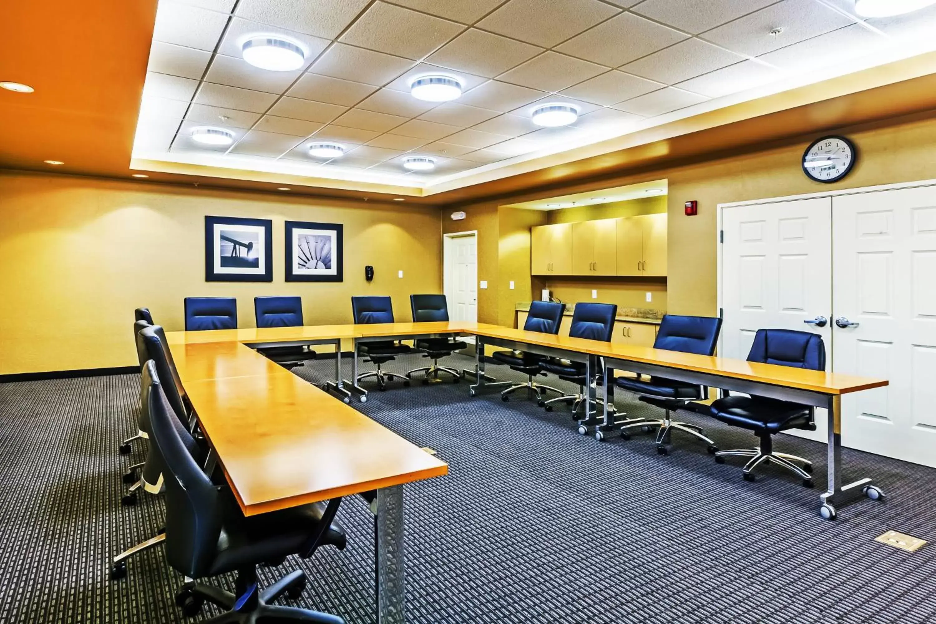 Meeting/conference room, Business Area/Conference Room in TownePlace Suites by Marriott Tulsa Broken Arrow