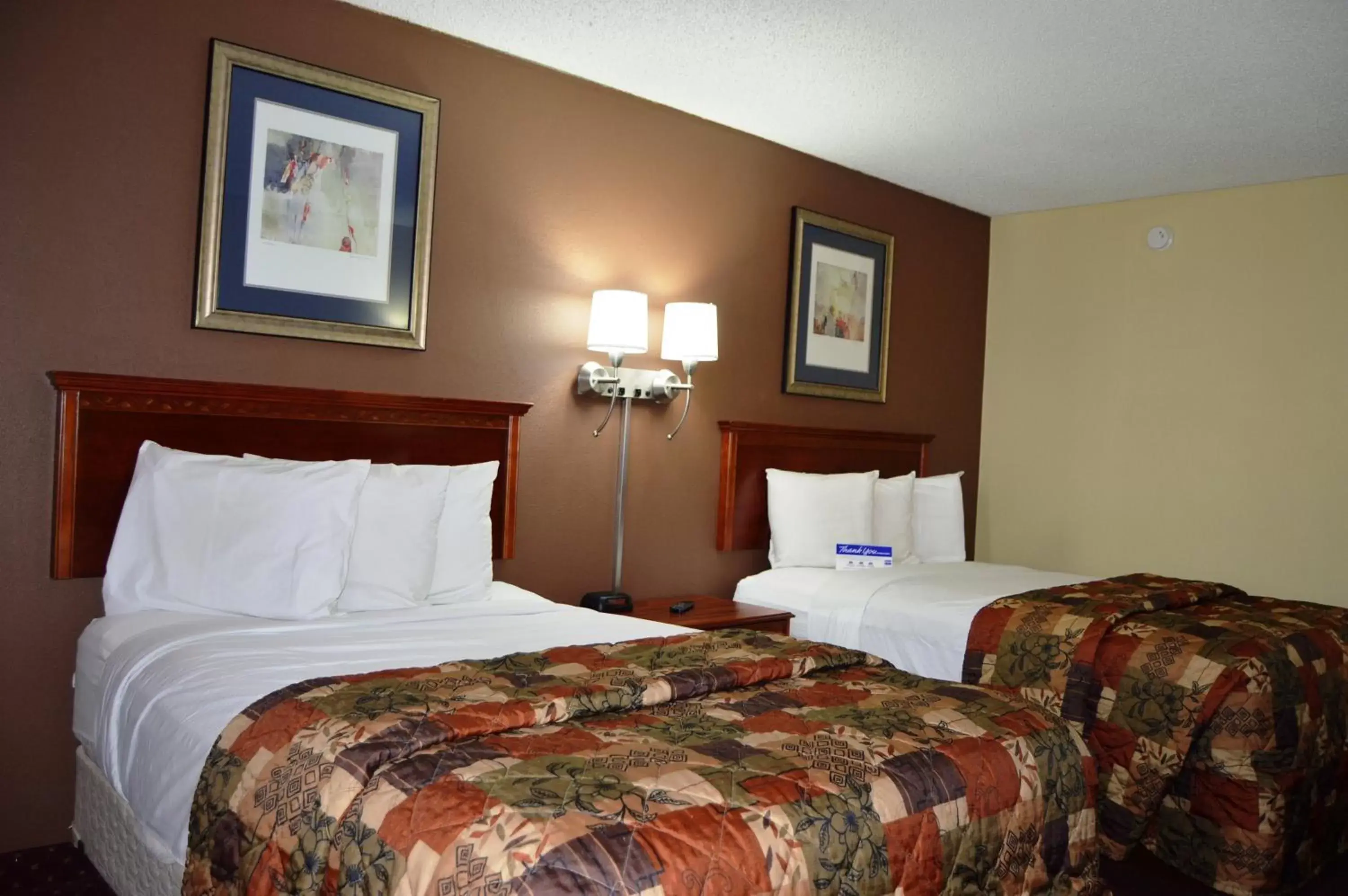 Non-Smoking with Two Double Beds in Americas Best Value Inn Tulsa I-44