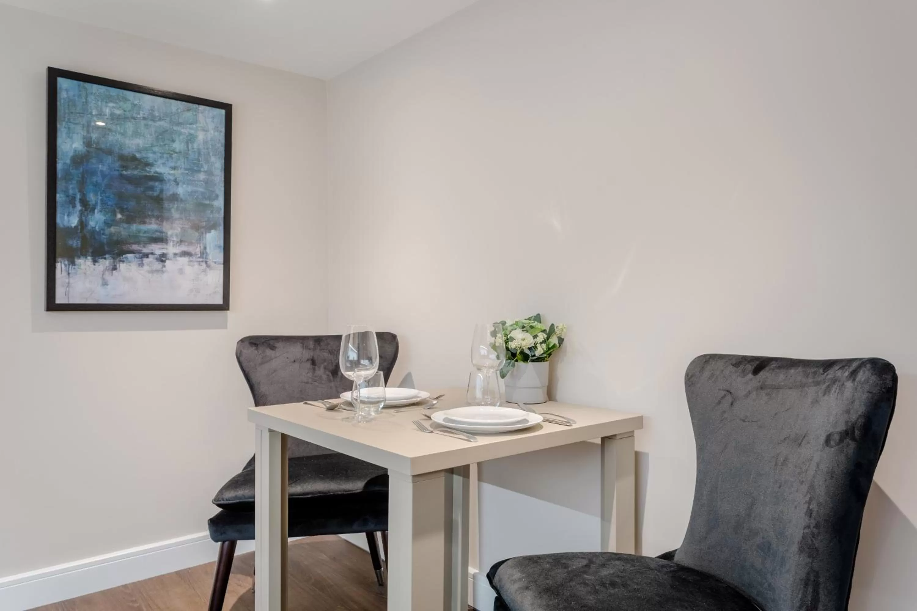 Dining area in Heritage Mews Nottingham