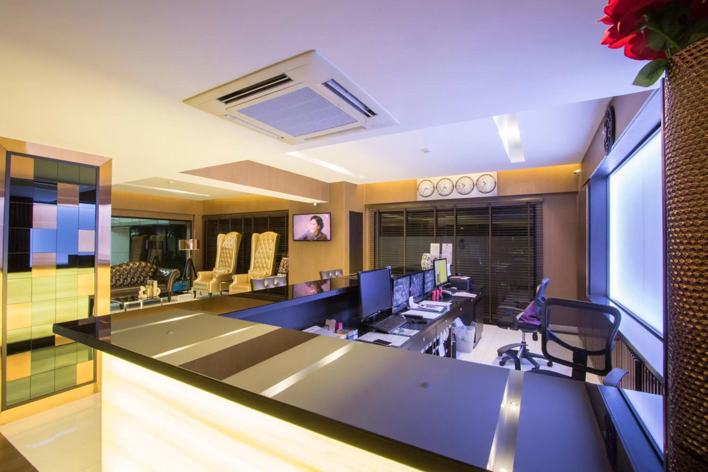 Lobby or reception in Chateau de Sukhumvit Lobby or reception in Chateau de Sukhumvit