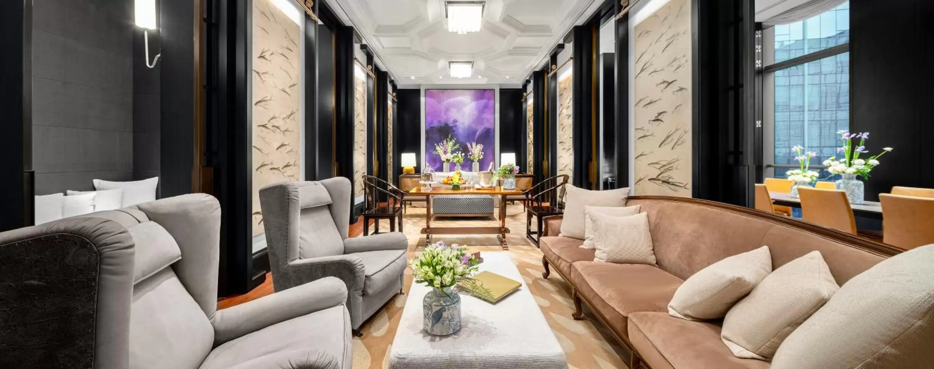 Living room, Seating Area in Mandarin Oriental Guangzhou- Free Shuttle Bus to Canton Fair Complex during Canton Fair period