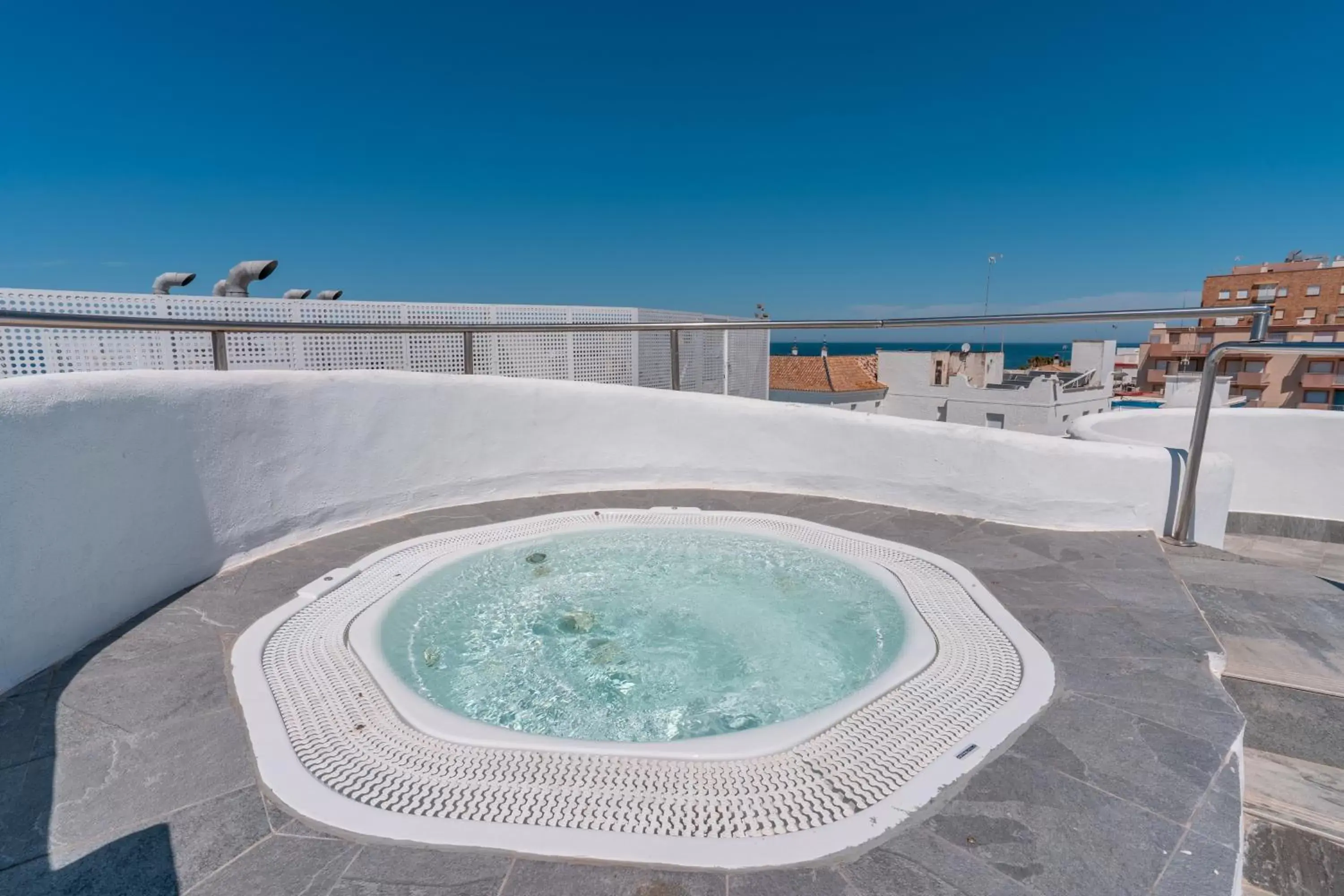 Solarium, Swimming Pool in Hotel Agaró