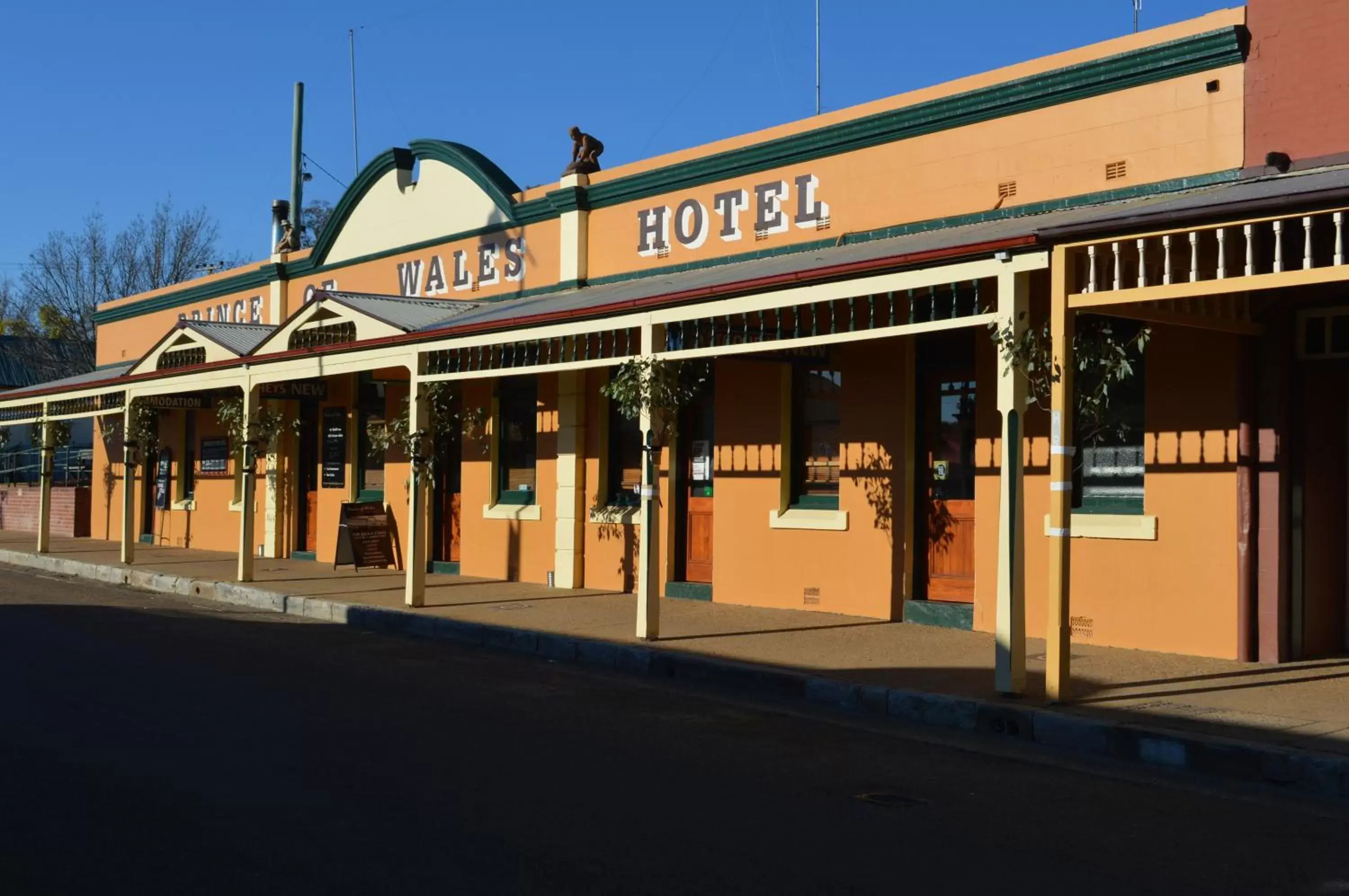 Street view, Property Building in Prince Of Wales Hotel Gulgong