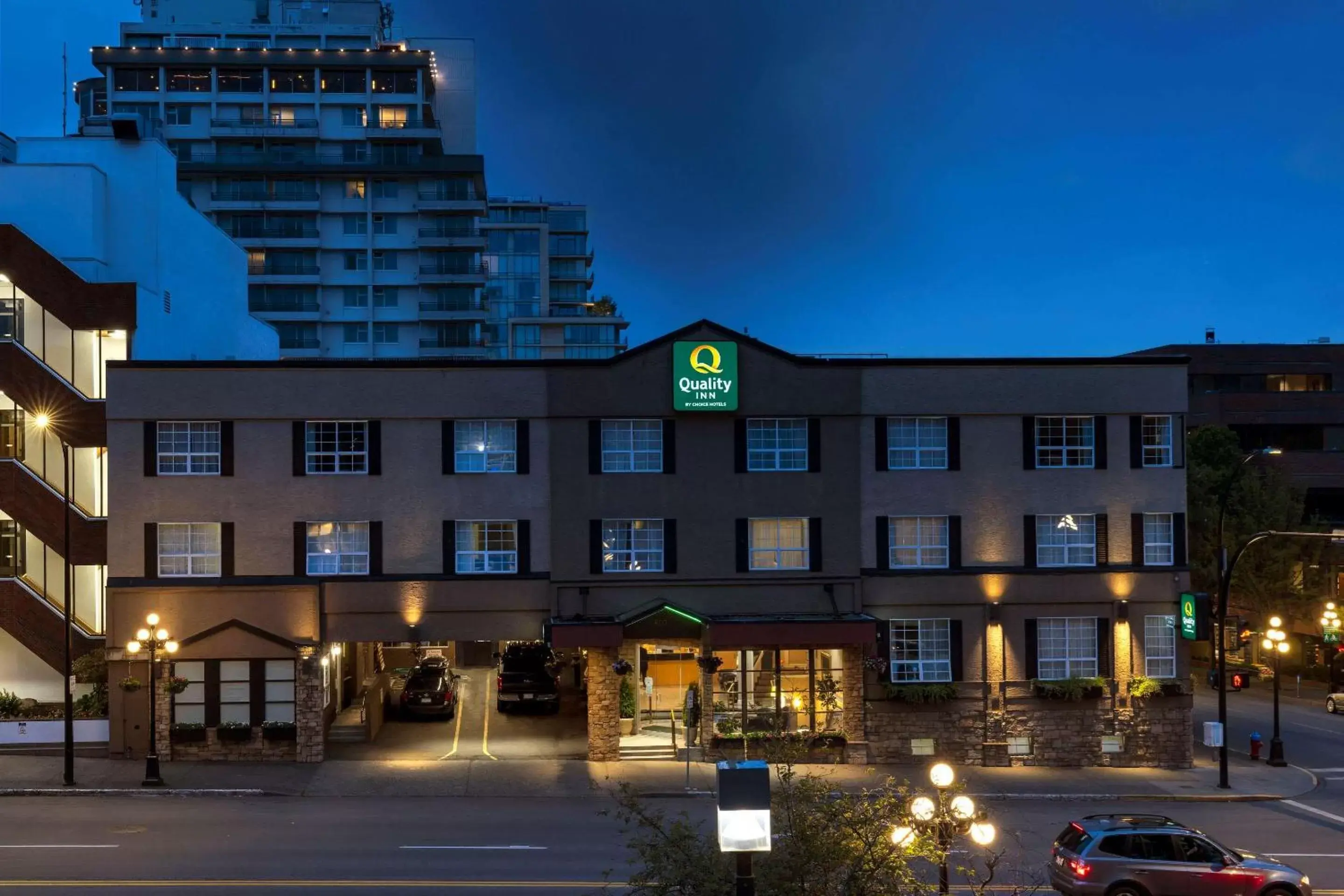 Other, Property Building in Quality Inn Downtown Inner Harbour