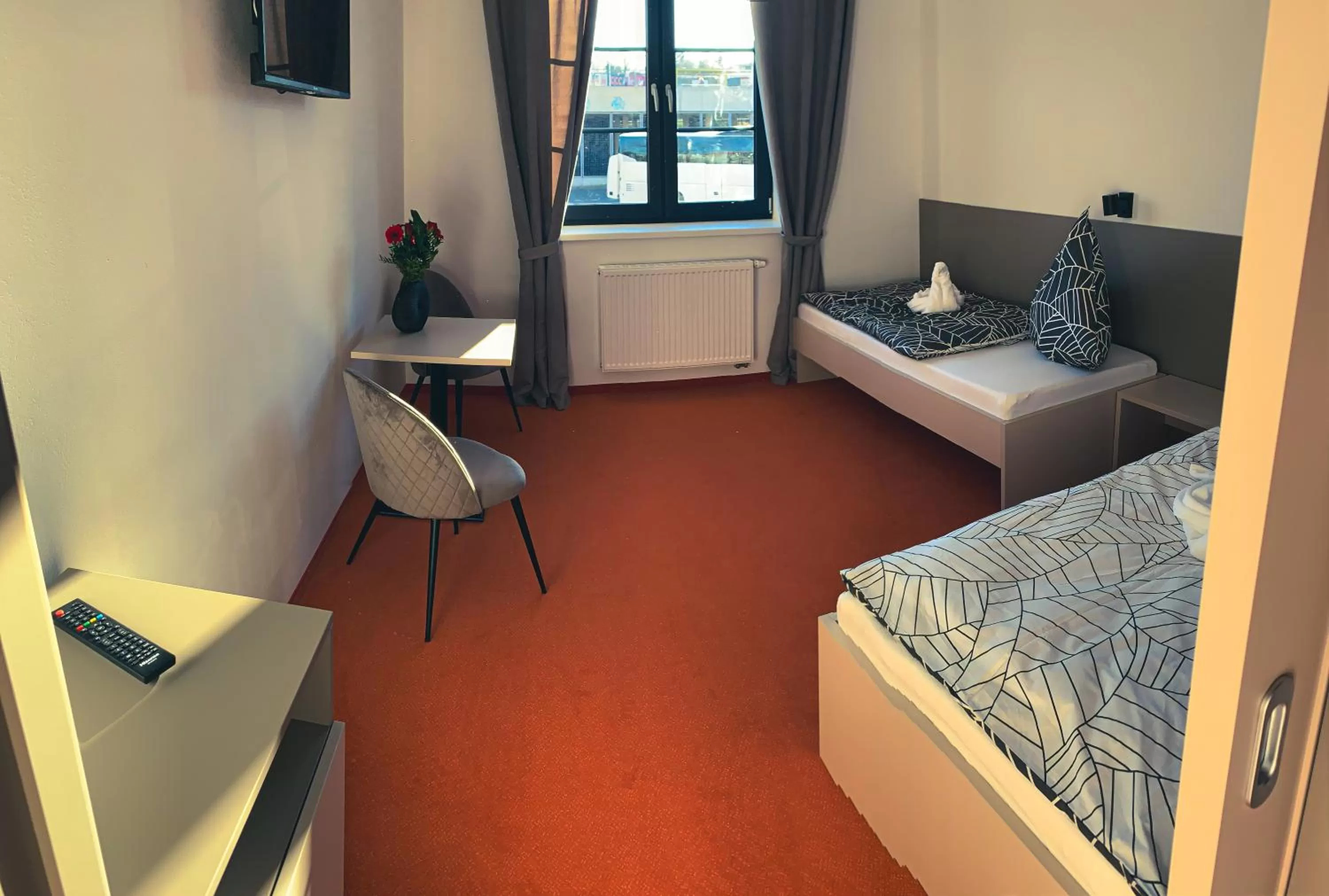 TV and multimedia, Bed in Pension Berlin