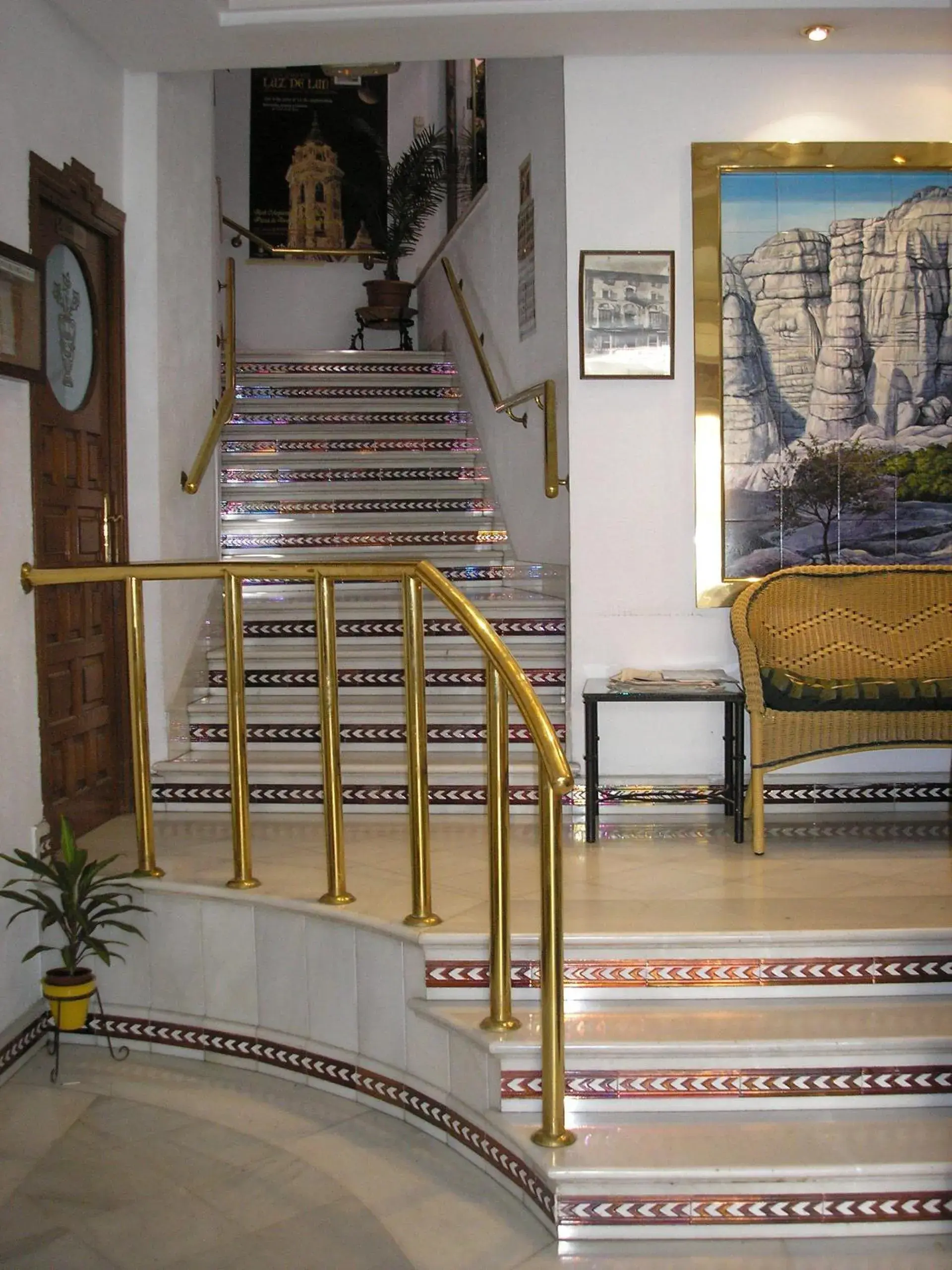 Area and facilities, Lobby/Reception in Hostal Colon Antequera