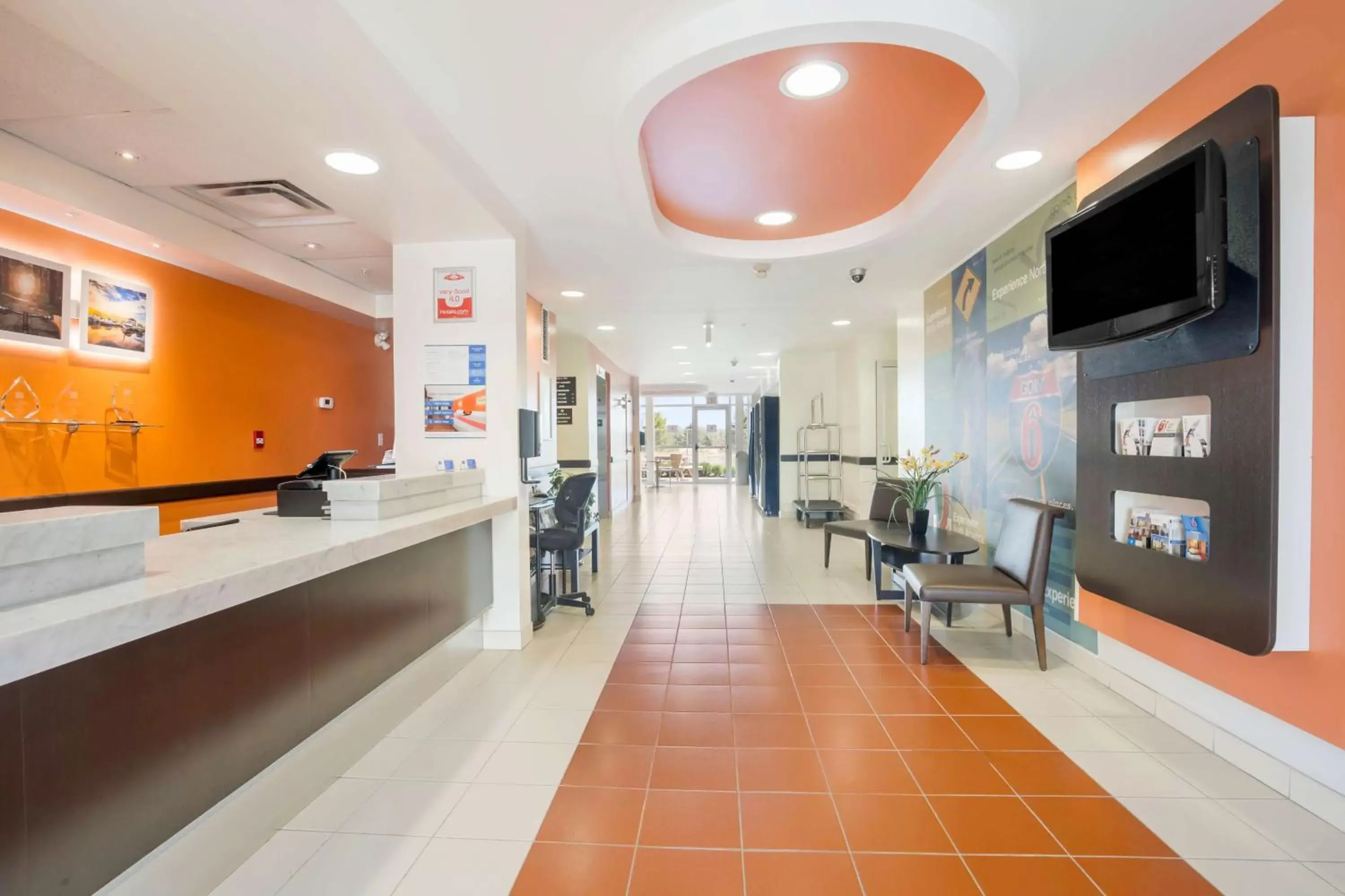 Lobby or reception, Lobby/Reception in Motel 6-Kingston, ON