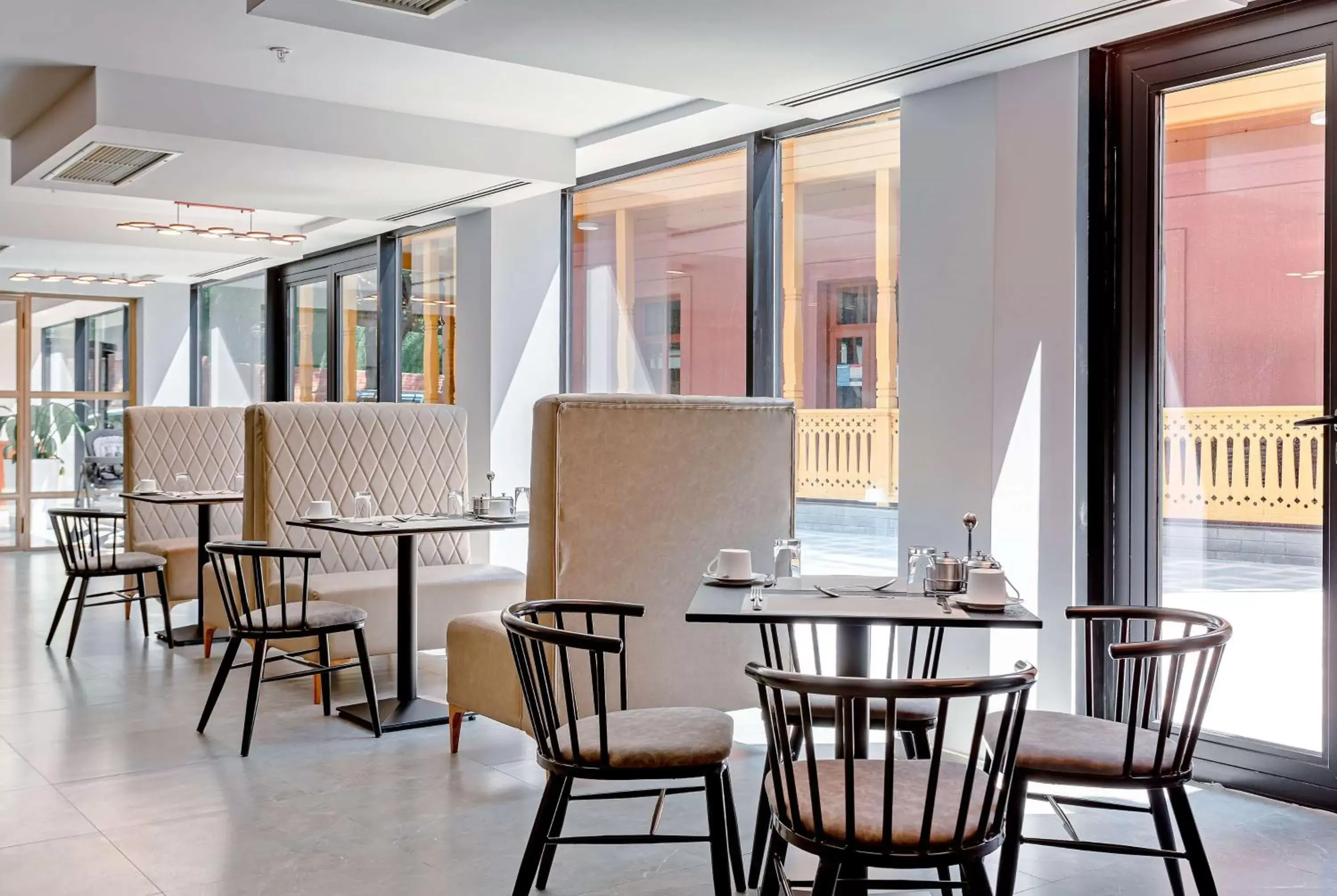 On site, Restaurant/Places to Eat in Ramada by Wyndham Tbilisi Old City