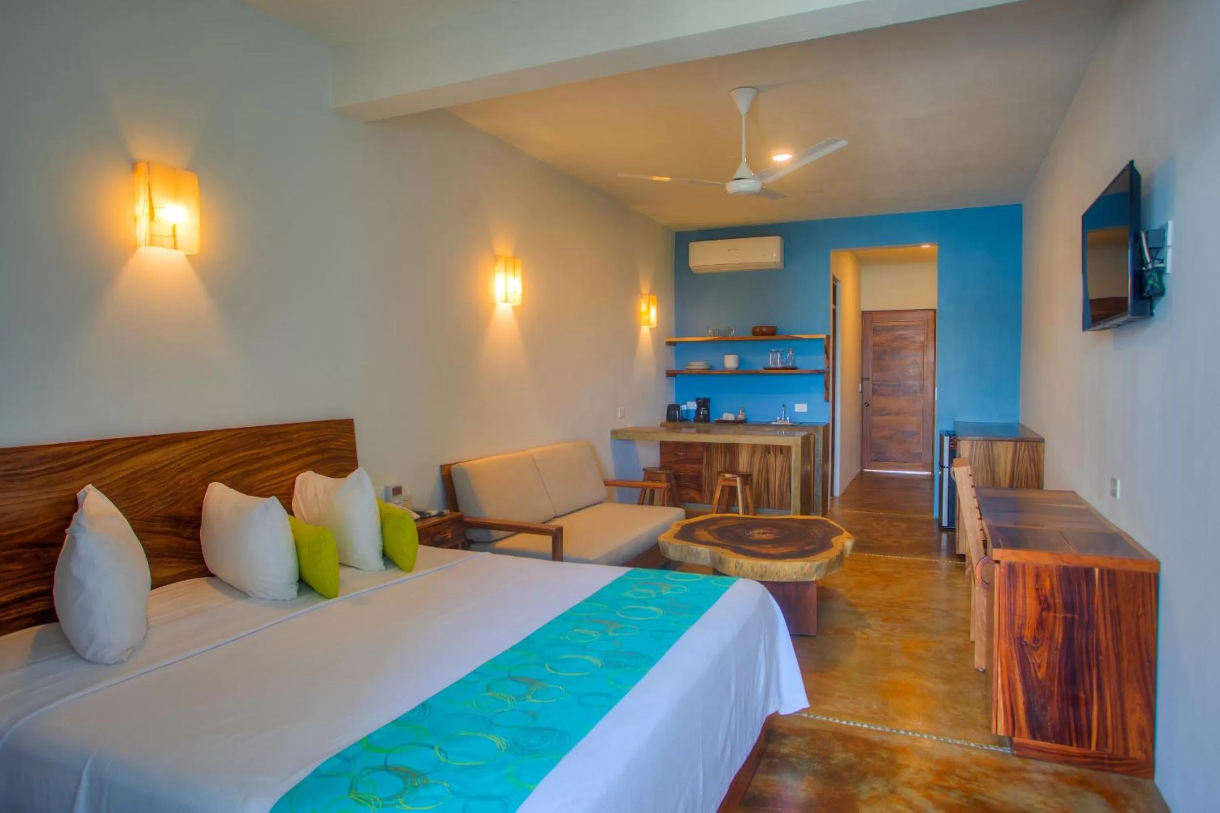 Bed in Punta Zicatela Hotel - Adults Only