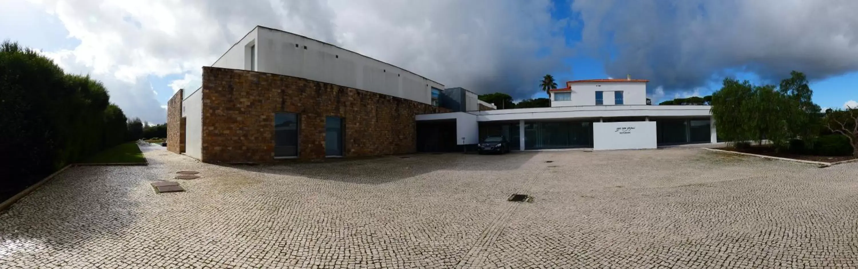 Property Building in Hotel Vila D'Óbidos