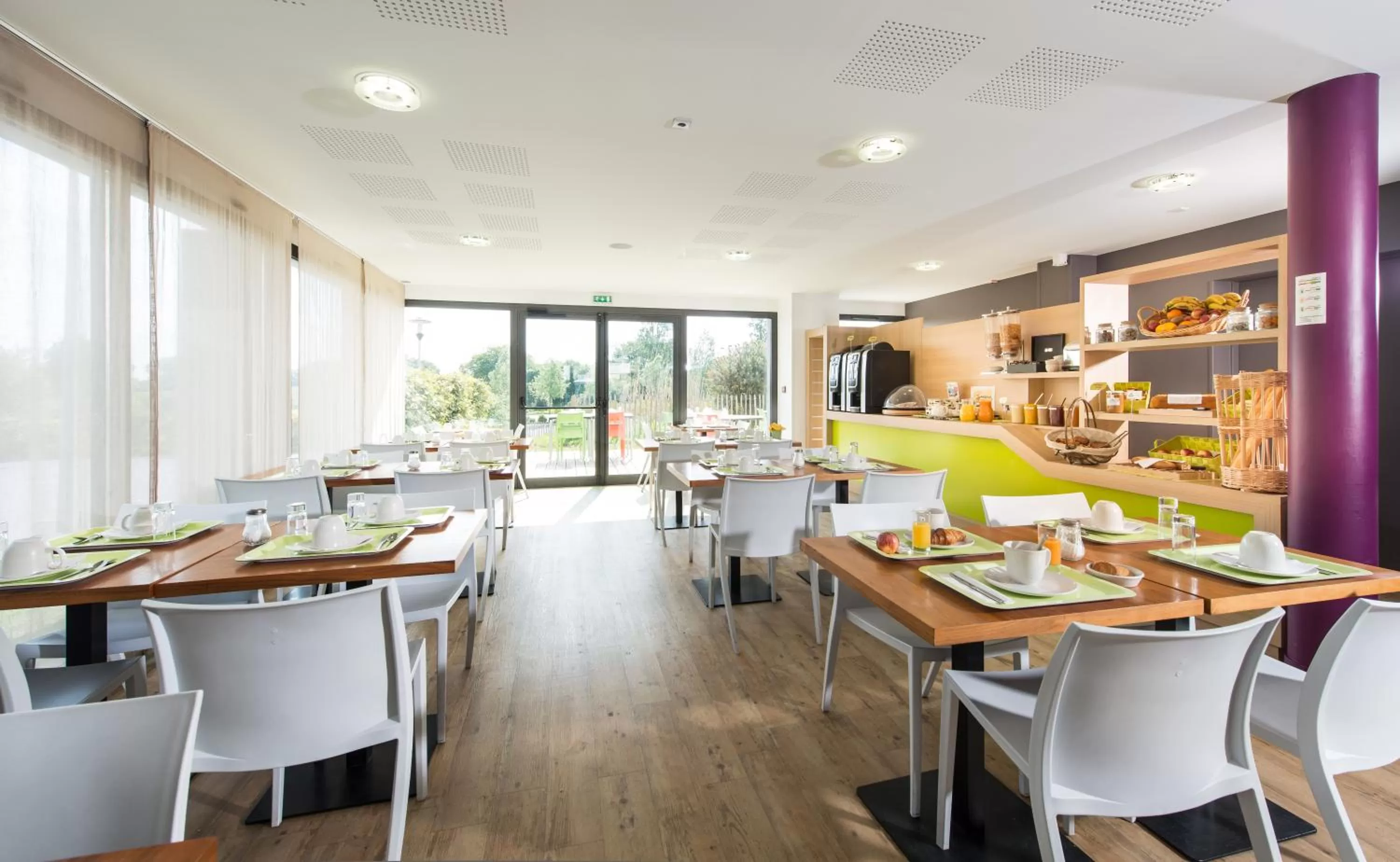 Restaurant/places to eat in Eco Nuit La Baule Guerande