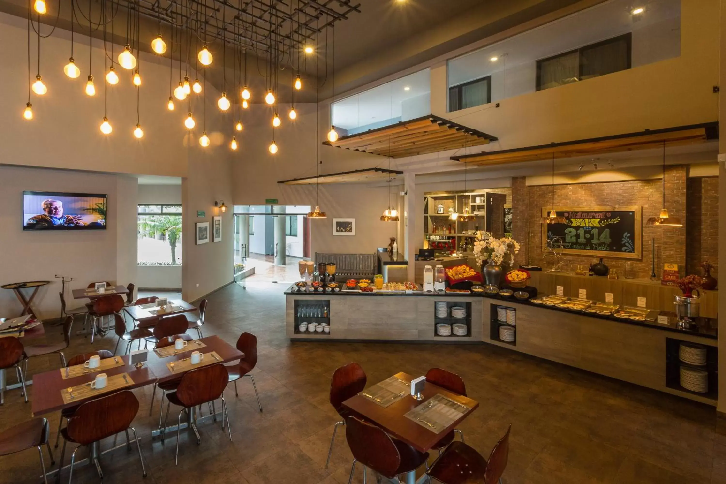 Restaurant/places to eat in Hotel Panamerican Restaurant/places to eat in Hotel Panamerican