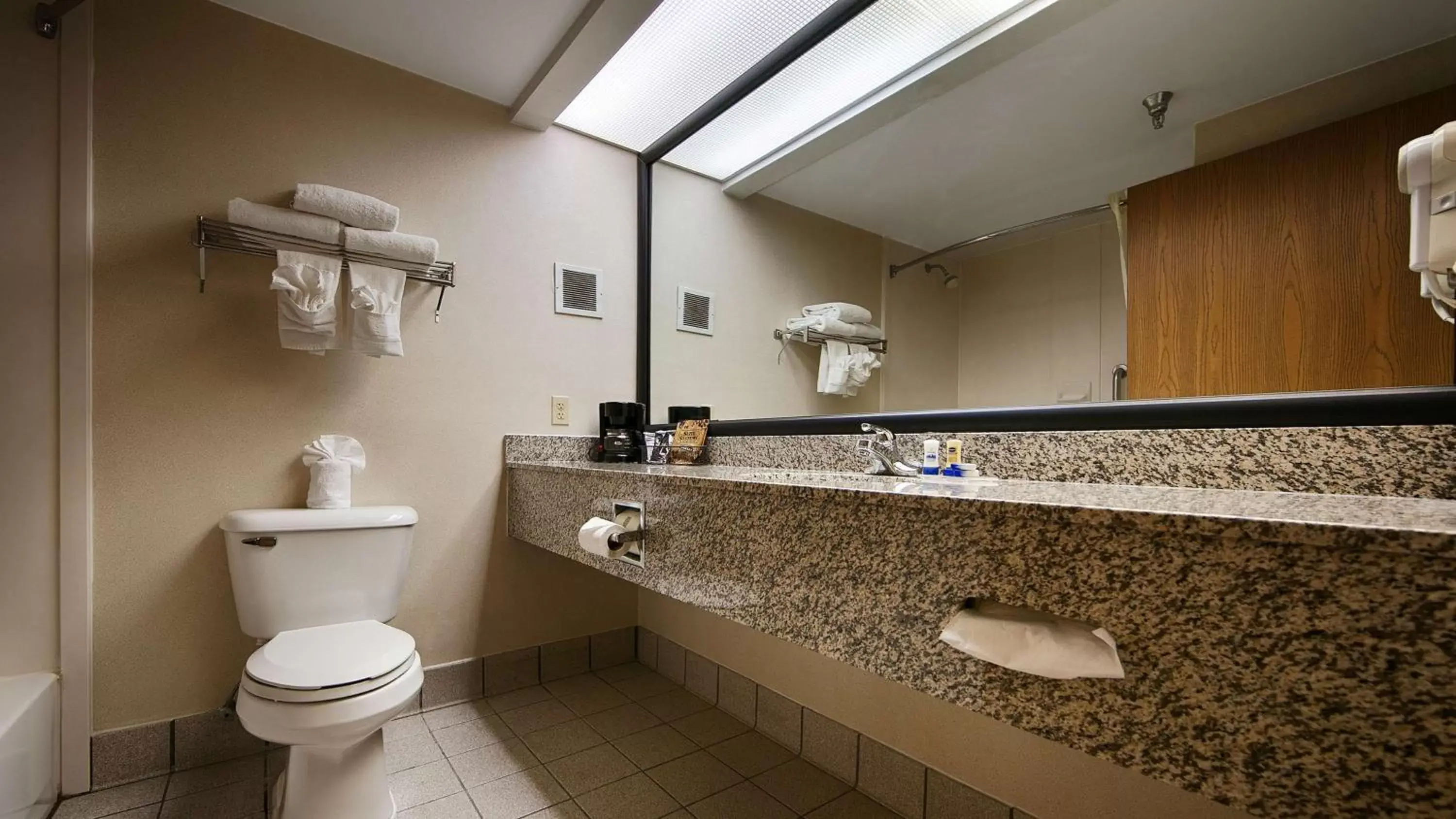 Bathroom in Best Western Classic Inn