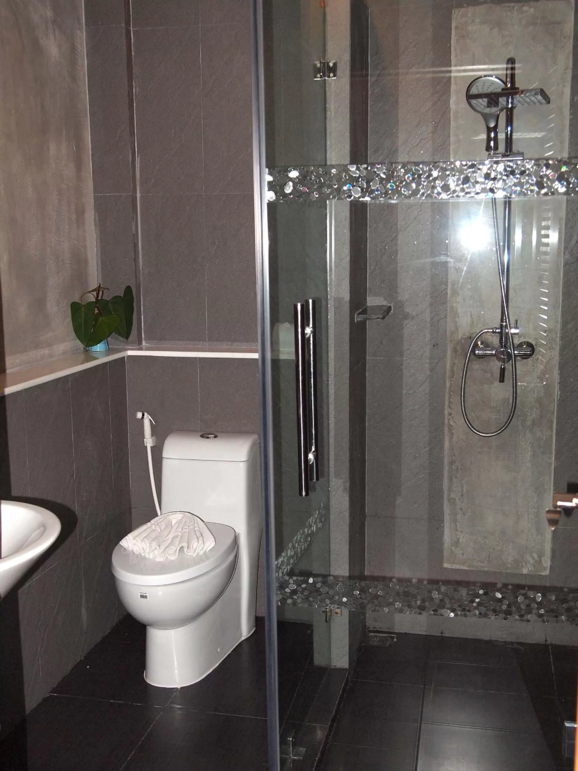 Bathroom in Fanari Khaolak Resort - Courtyard SHA Extra Plus