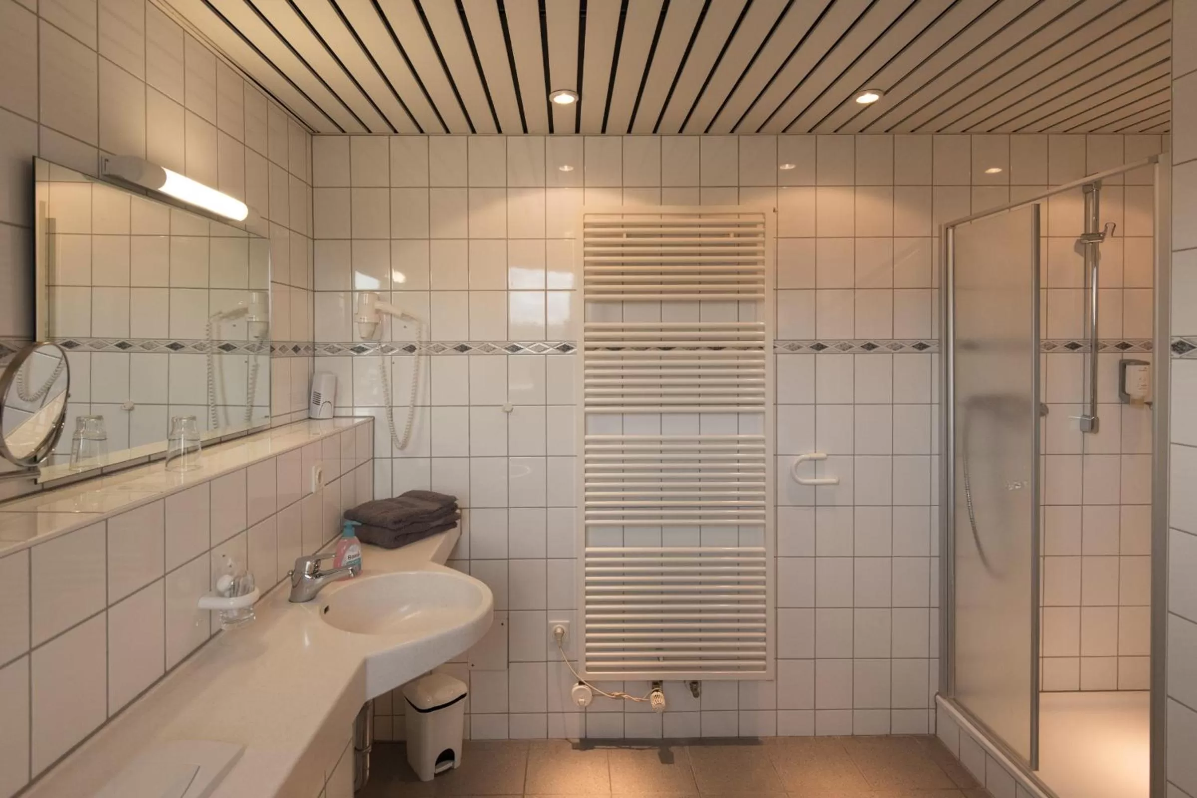 Bathroom in An der A 30 UG