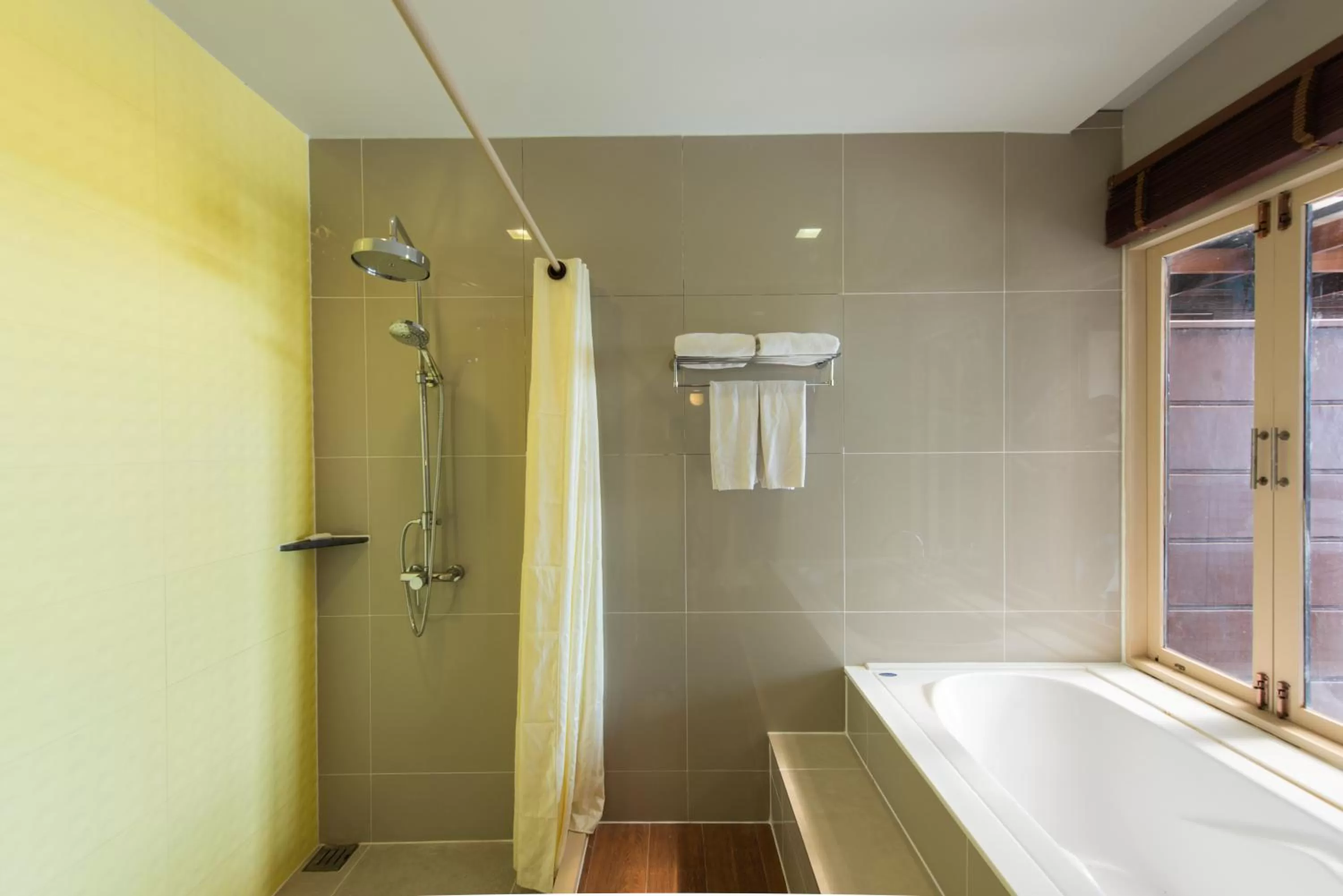 Bathroom in Holiday Ao Nang Beach Resort, Krabi