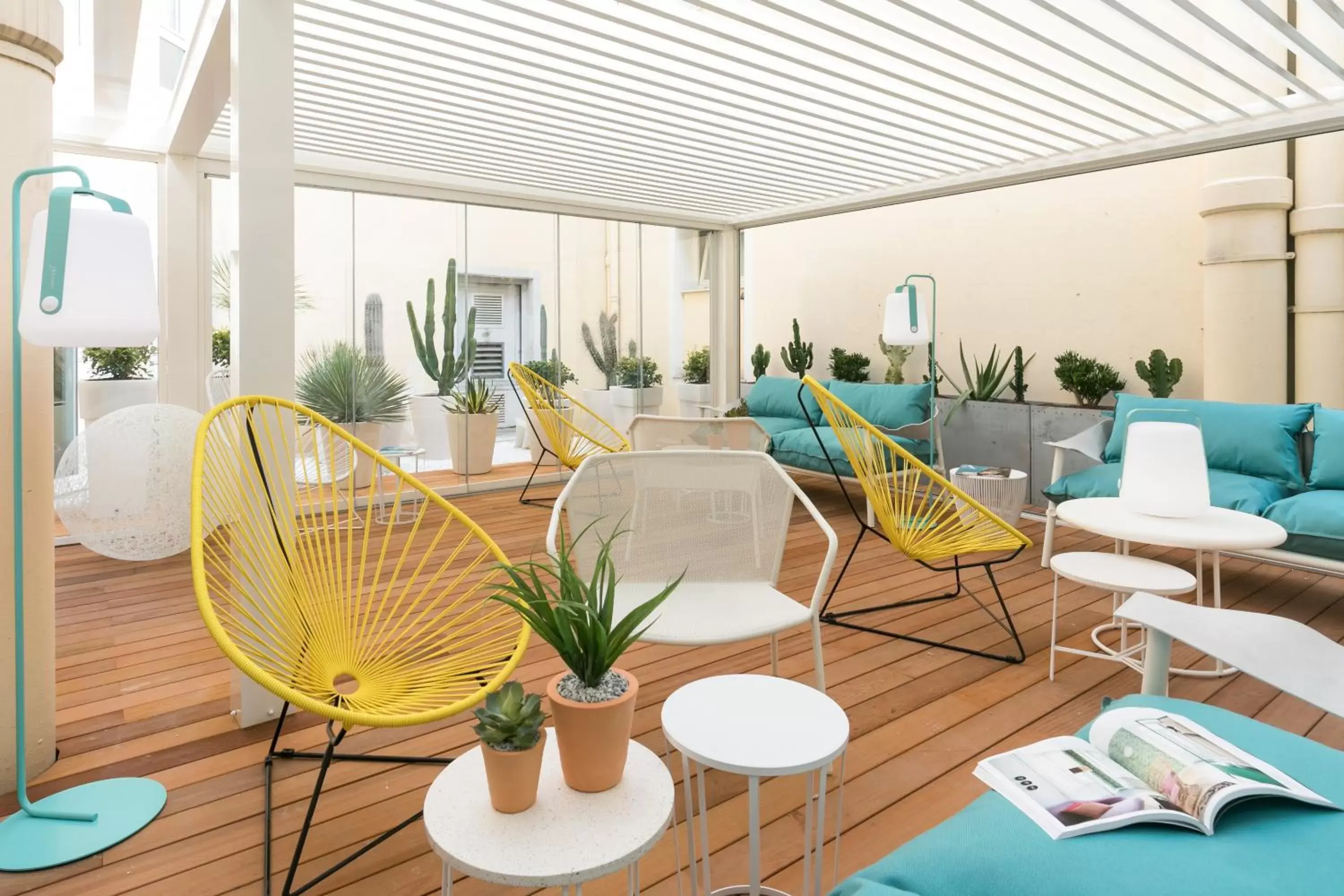 Patio in The Deck Hotel by Happyculture