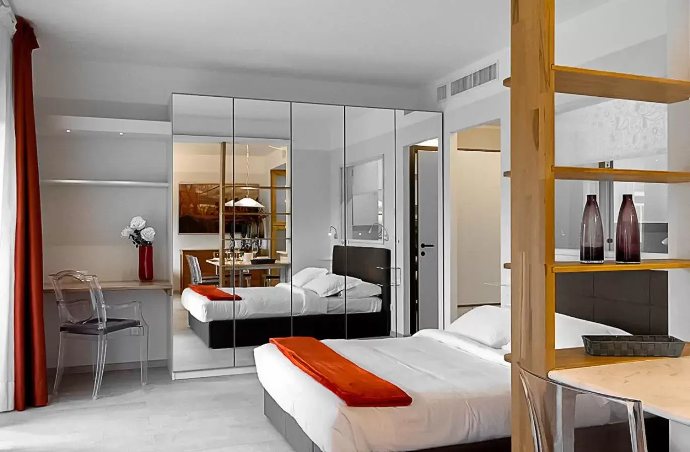 Bedroom, Bed in Business Hotel