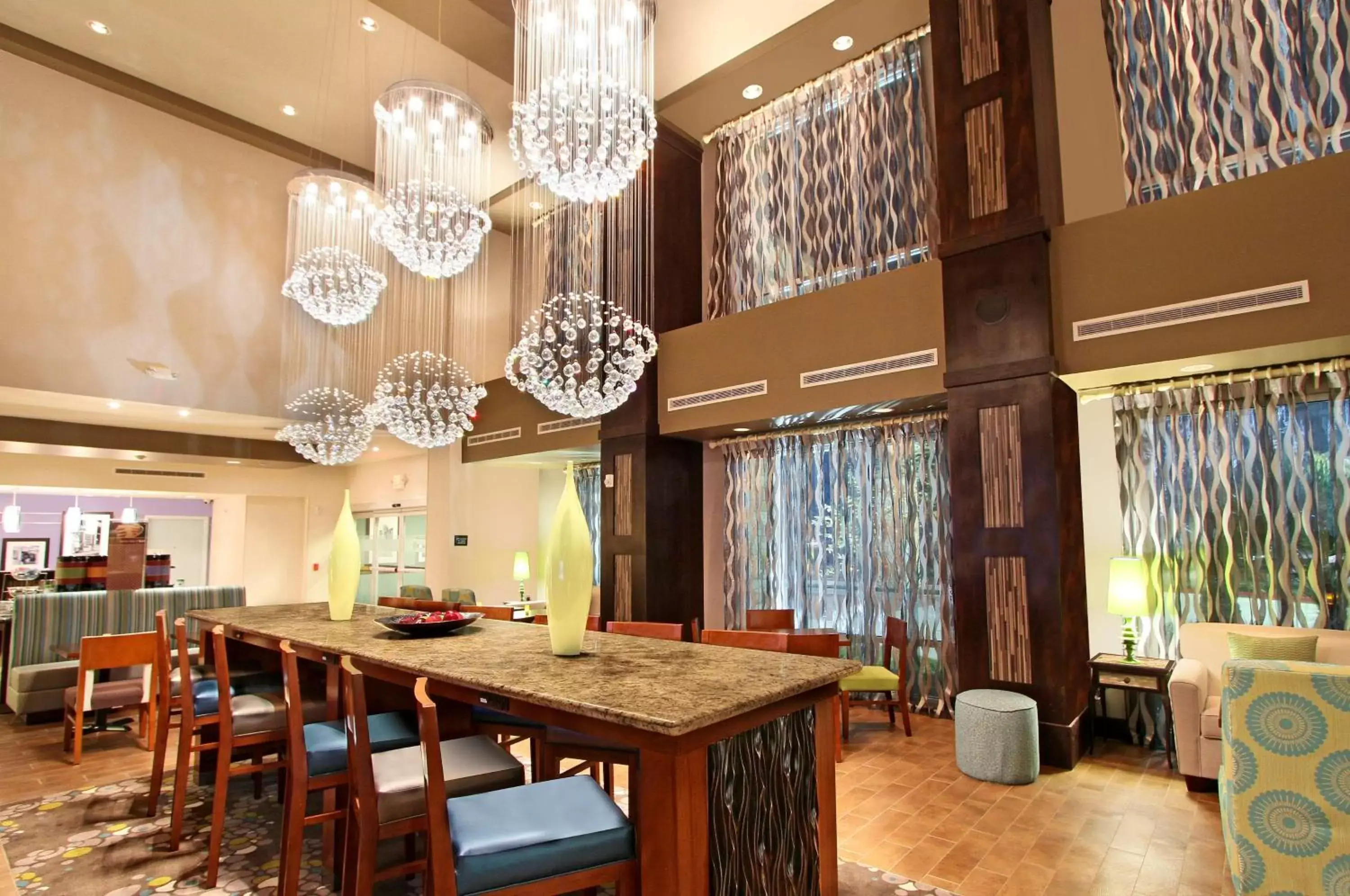 Lobby or reception, Restaurant/Places to Eat in Hampton Inn & Suites Winnie