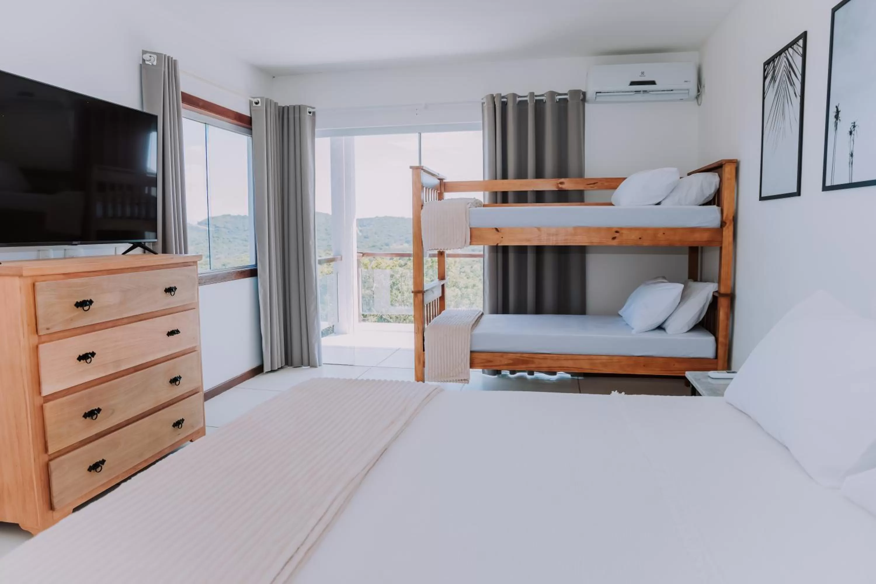 Bedroom, Bed in Pousada Peninsula de Buzios