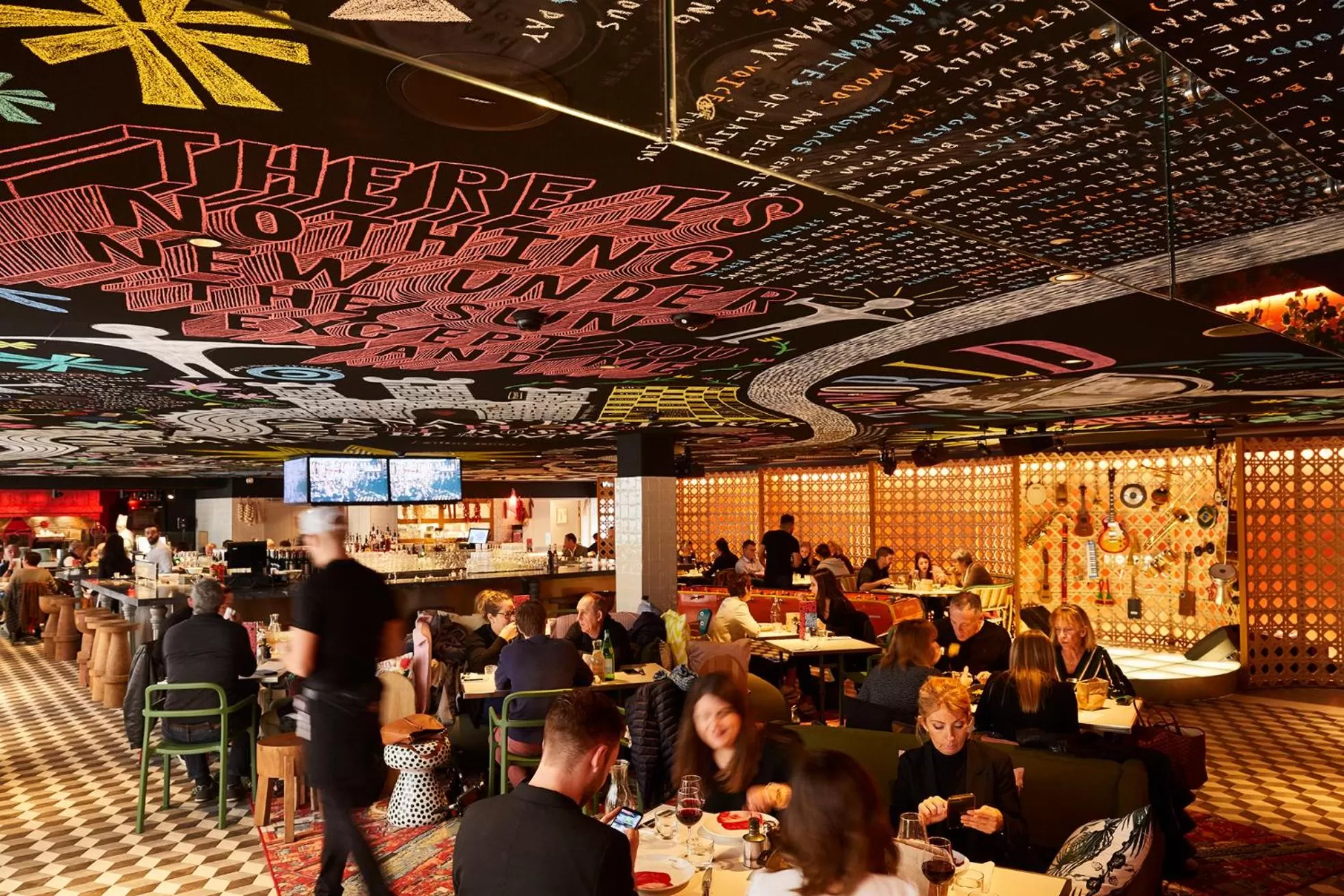 Restaurant/places to eat in Mama Shelter Toulouse