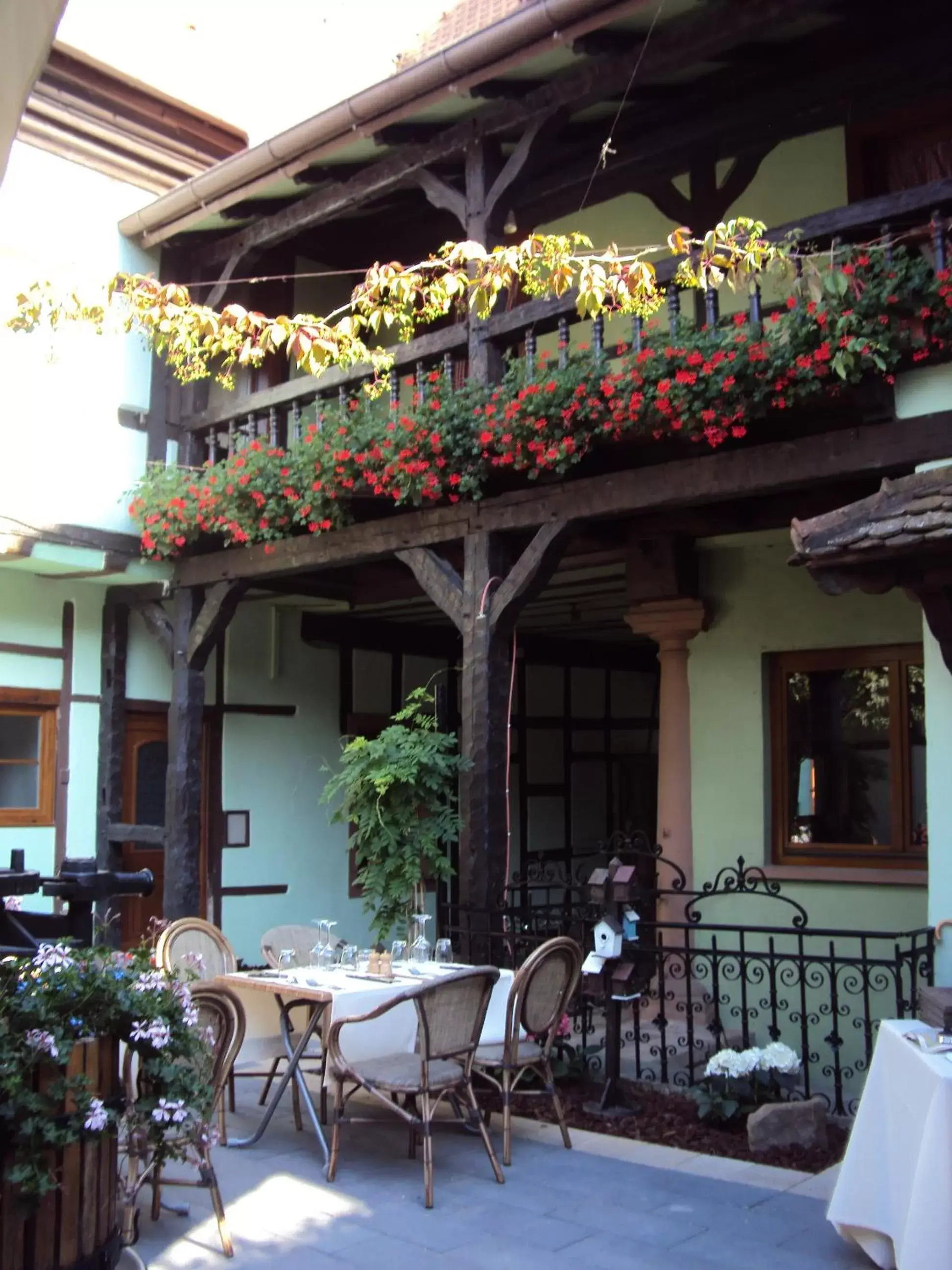 Balcony/Terrace, Restaurant/Places to Eat in Auberge Le Meisenberg