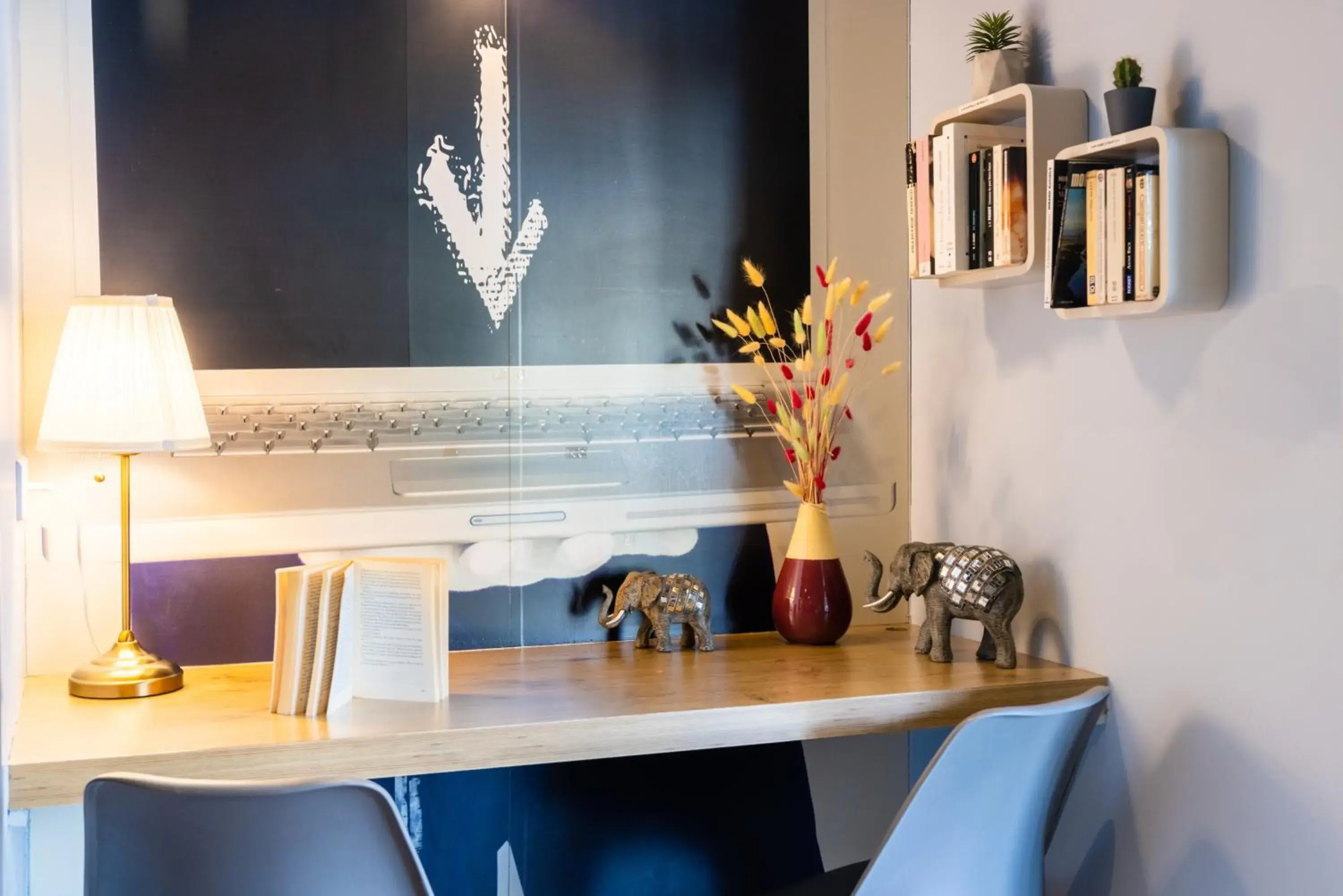 Lobby or reception in ibis budget Paris Porte de Vanves Lobby or reception in ibis budget Paris Porte de Vanves