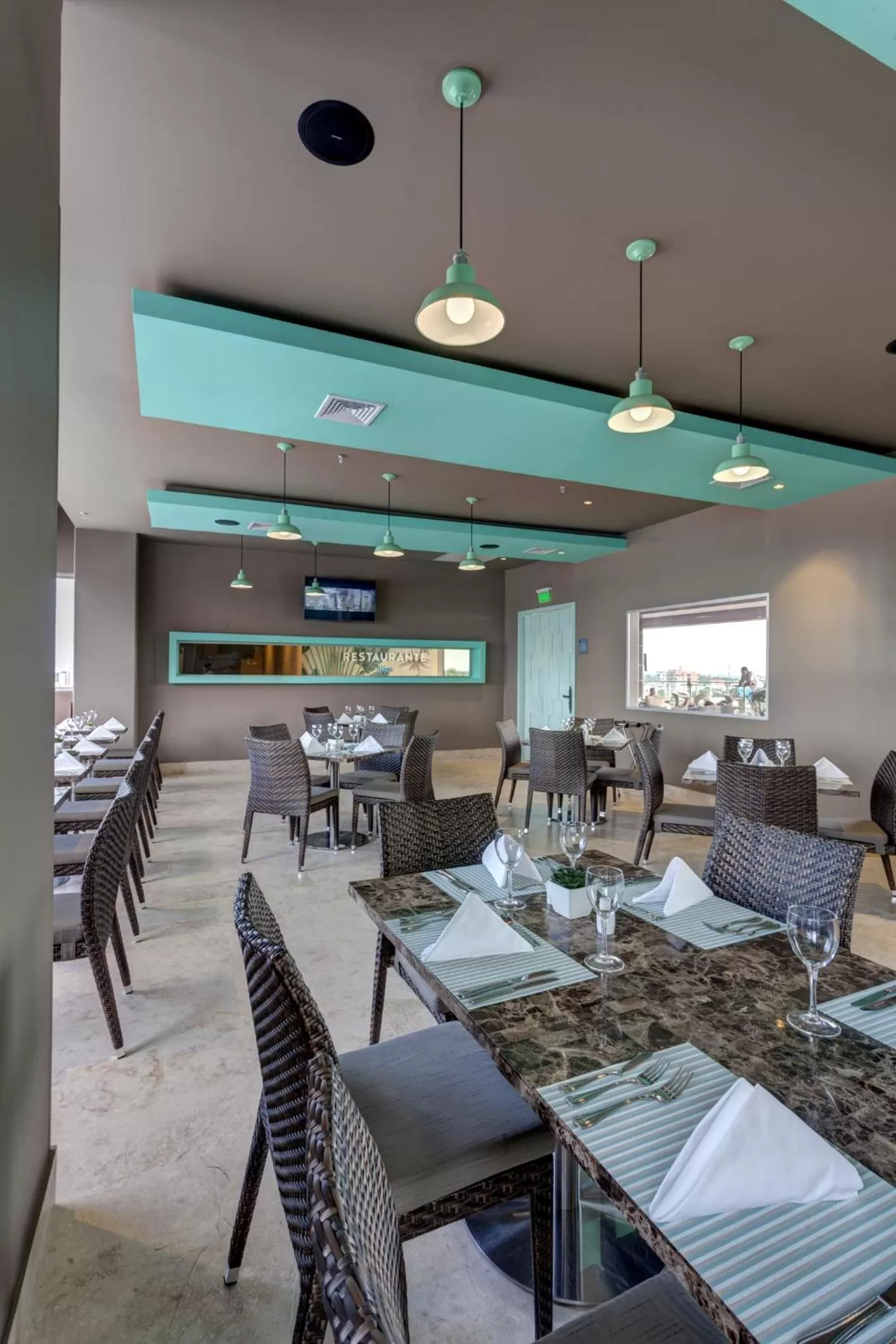 Restaurant/places to eat in GHL Hotel Monteria