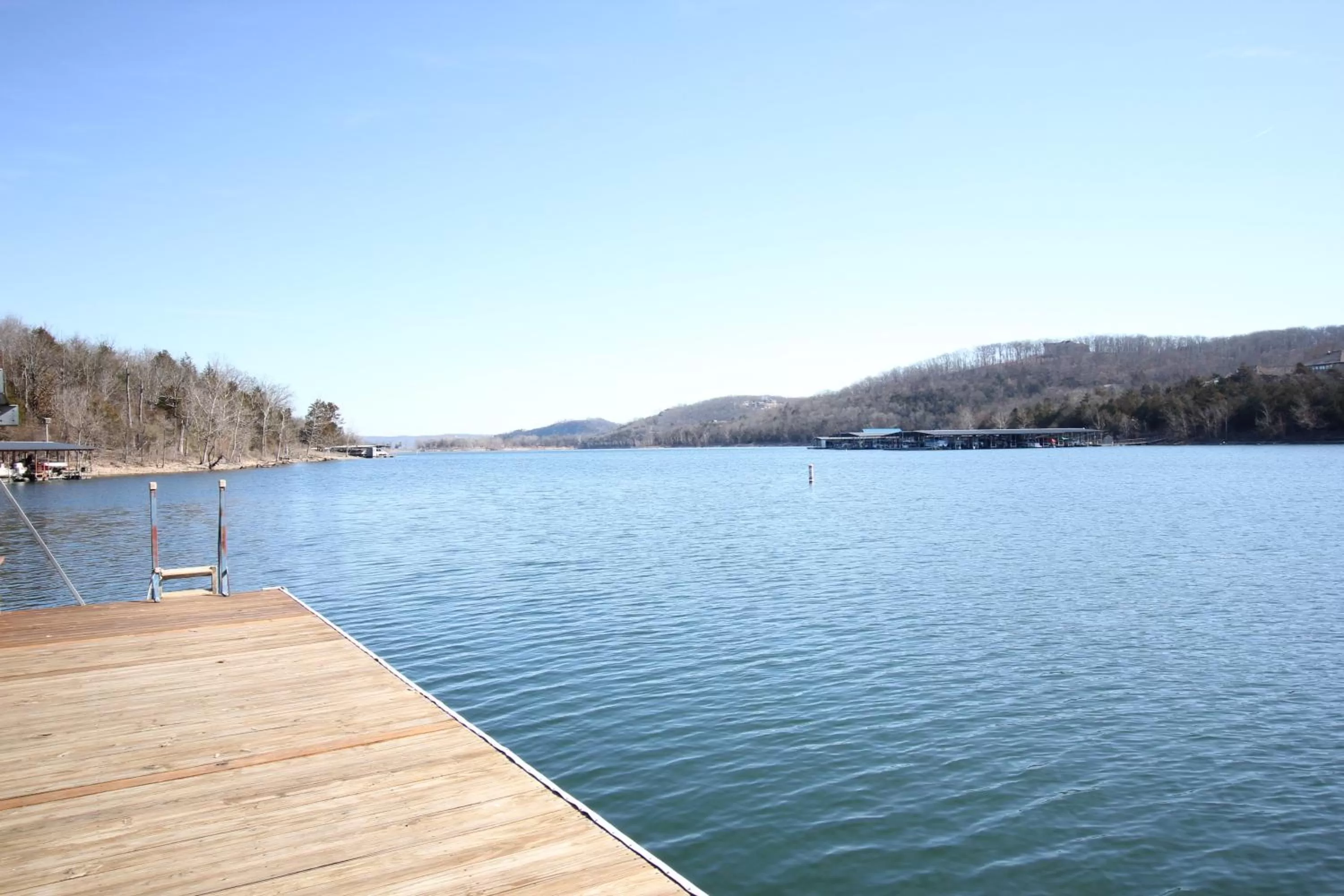 Lake view in Mill Creek Resort on Table Rock Lake