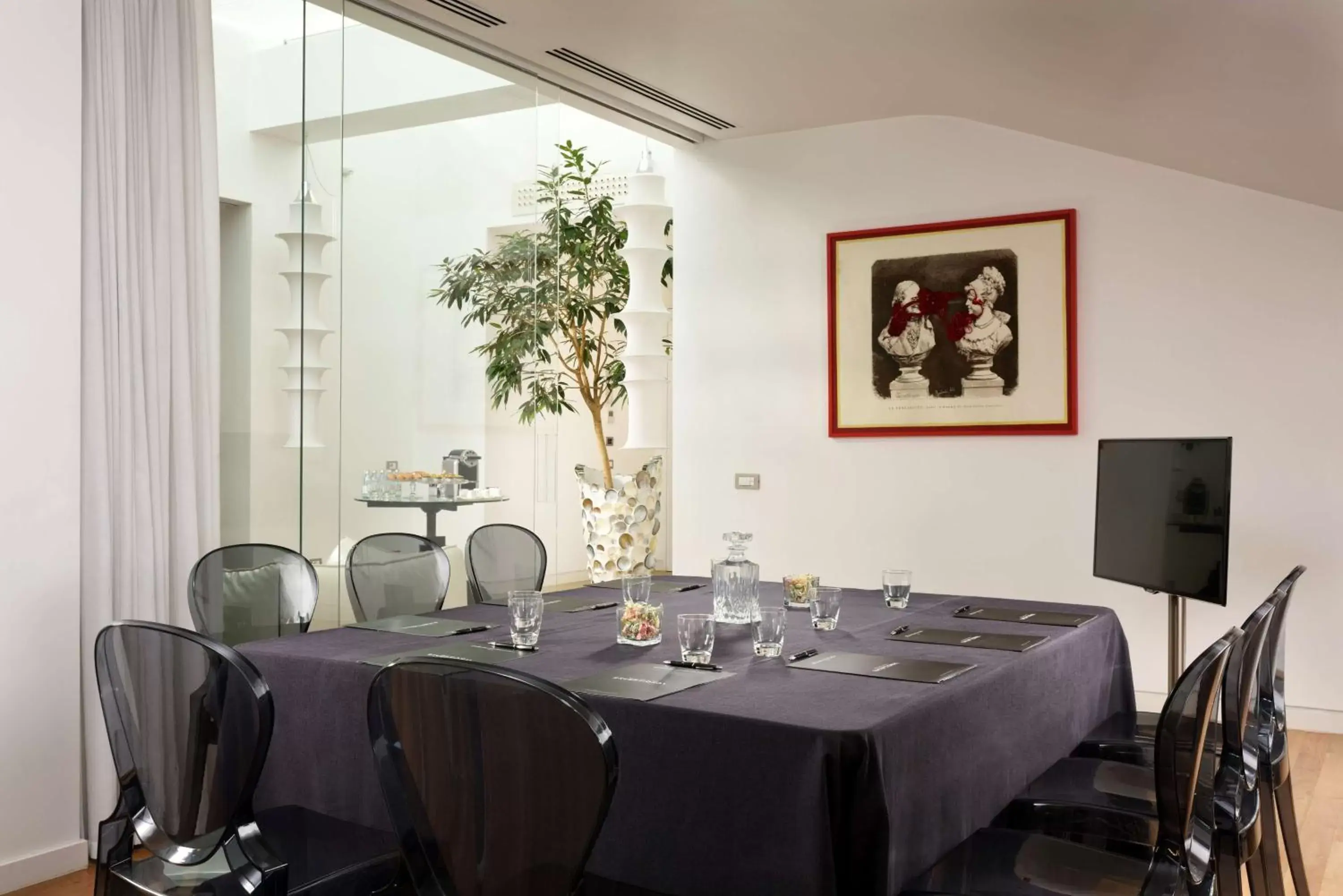 Meeting/conference room, Restaurant/Places to Eat in Palazzo Montemartini Rome, A Radisson Collection Hotel
