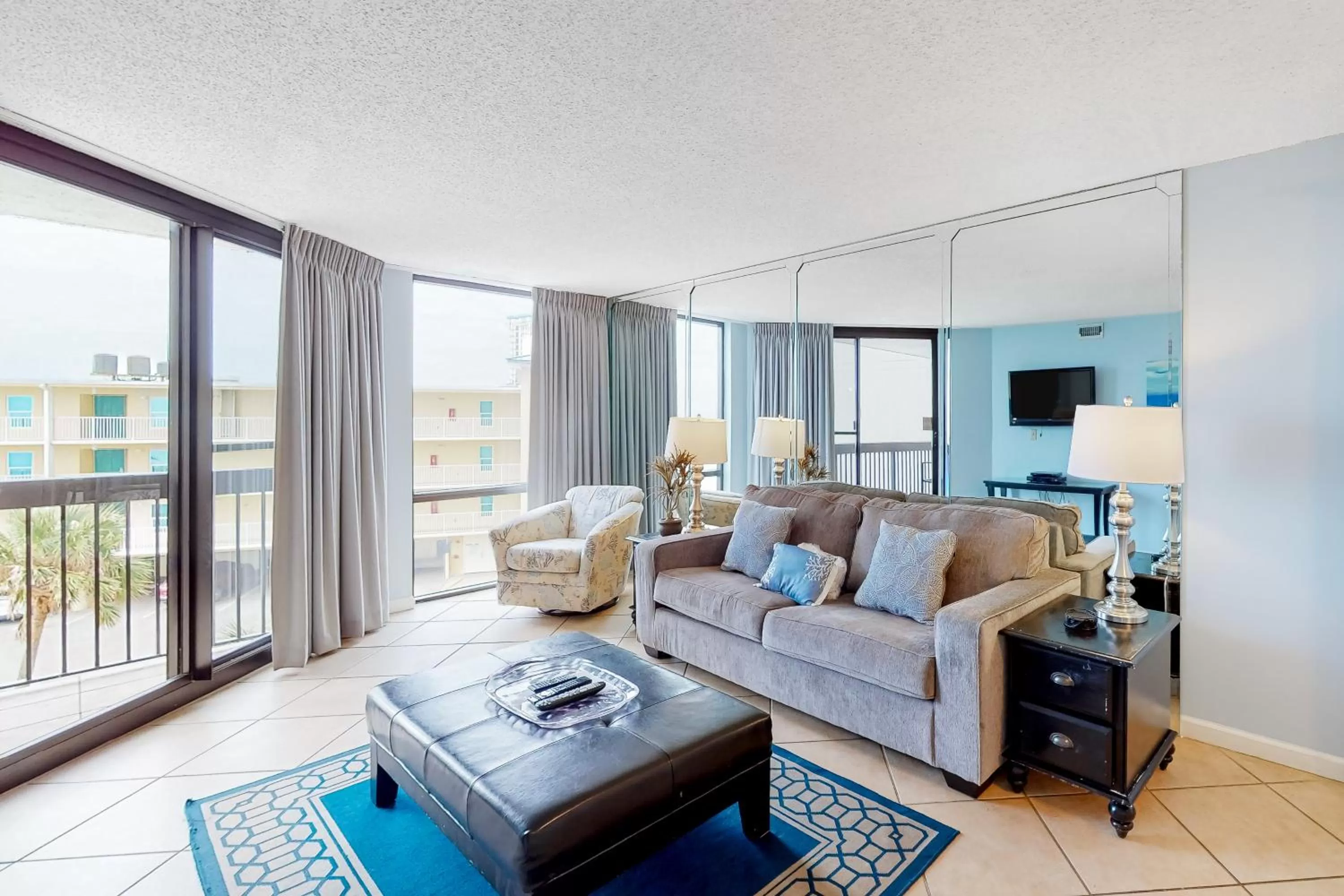 Seating Area in Sundestin Beach Resort 0414