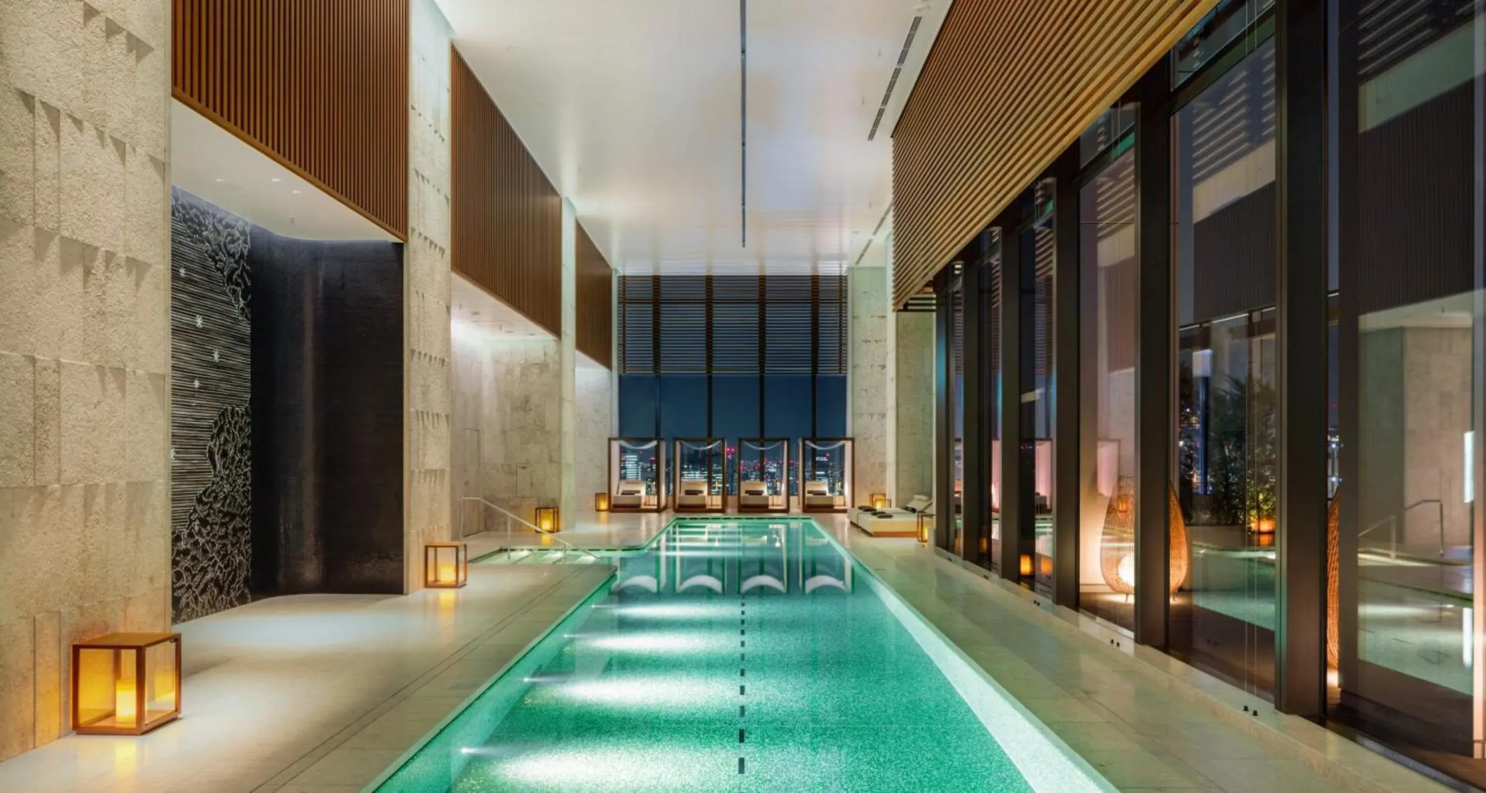 Swimming Pool in Bulgari Hotel Tokyo