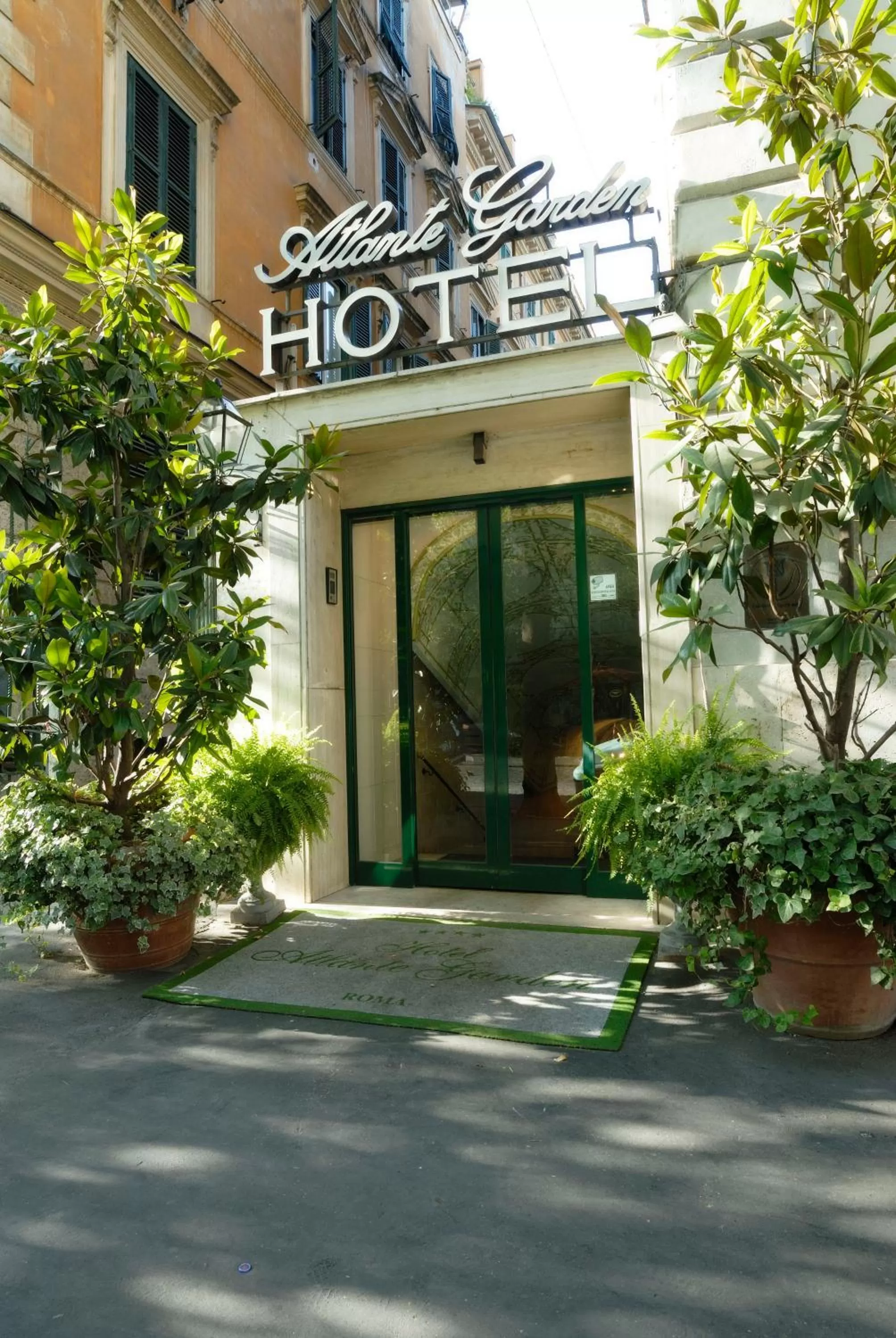 Facade/entrance in Atlante Garden Hotel
