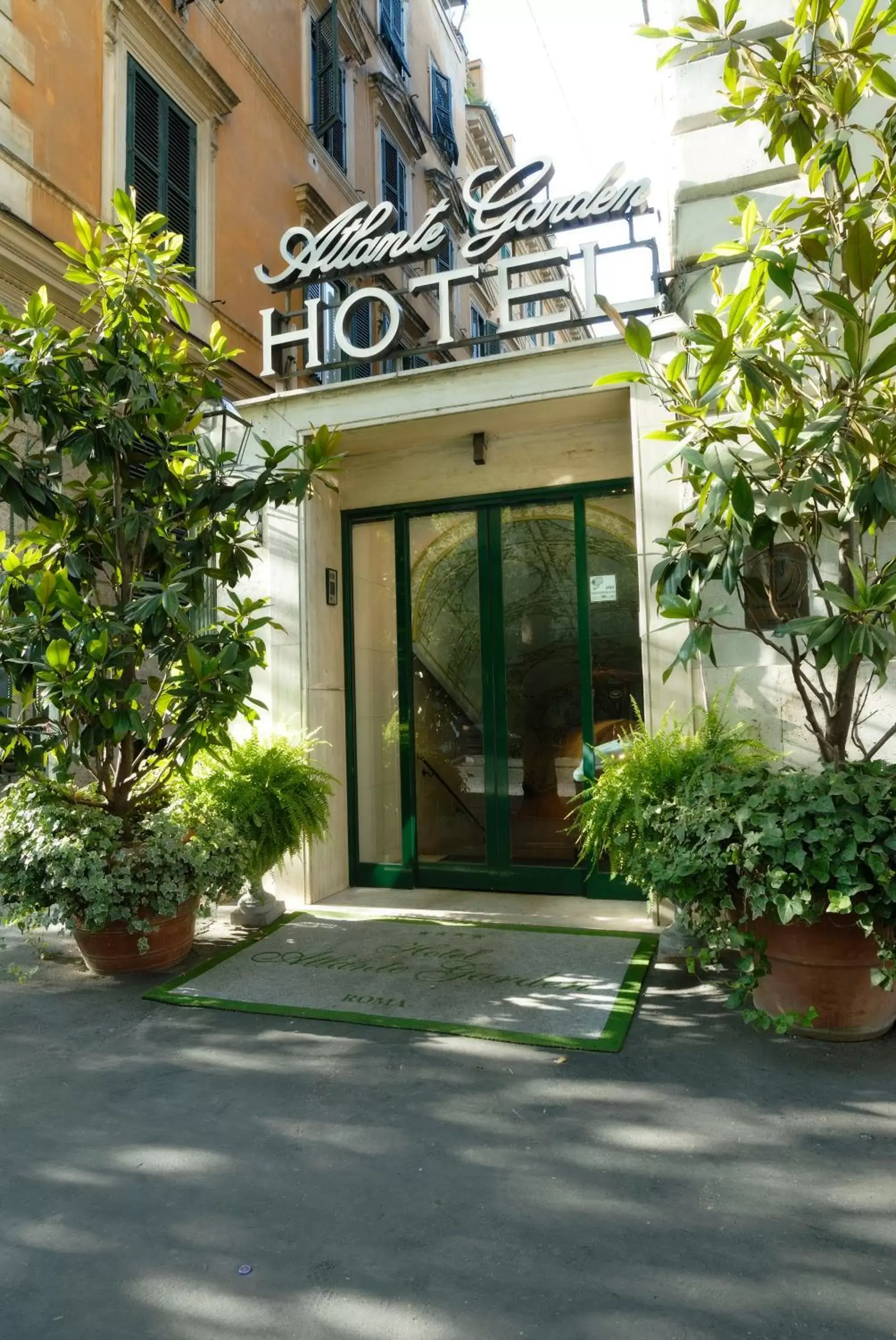 Facade/Entrance in Atlante Garden Hotel