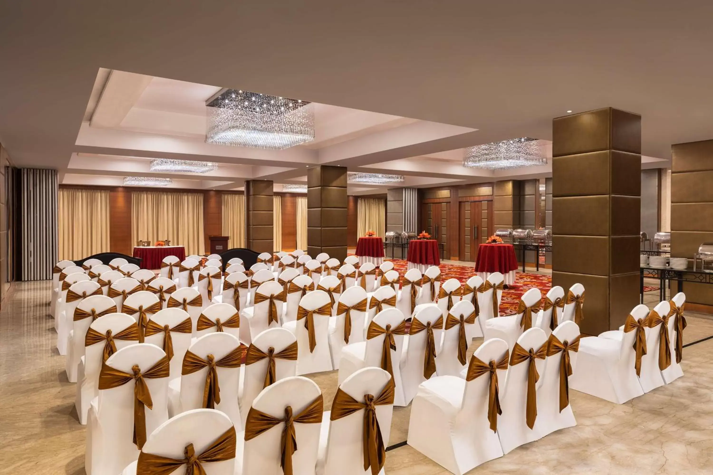 Banquet/Function facilities, Banquet Facilities in Radisson Jaipur City Center