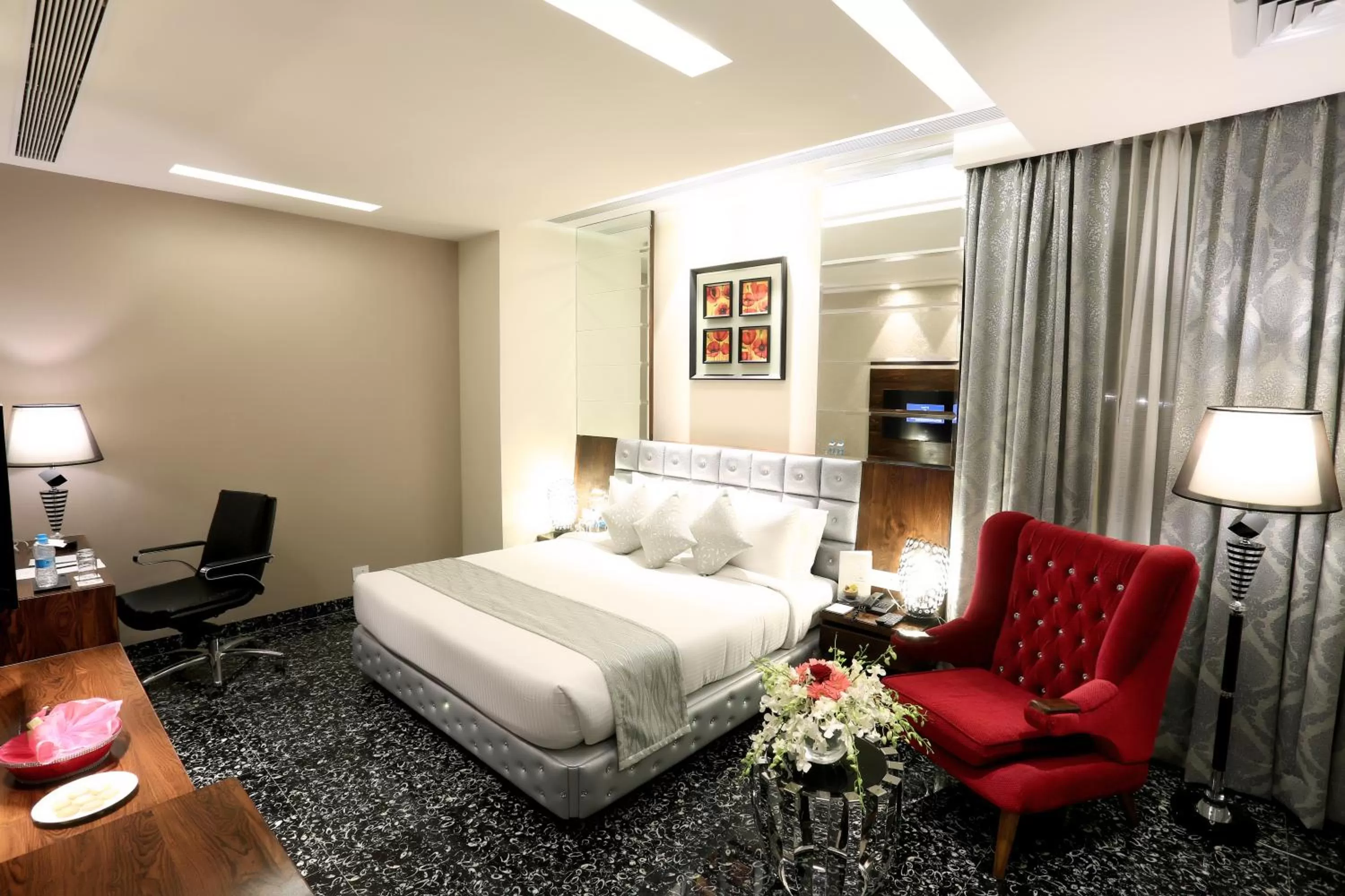 Bedroom, Bed in The Vivaan Hotel & Resorts Karnal