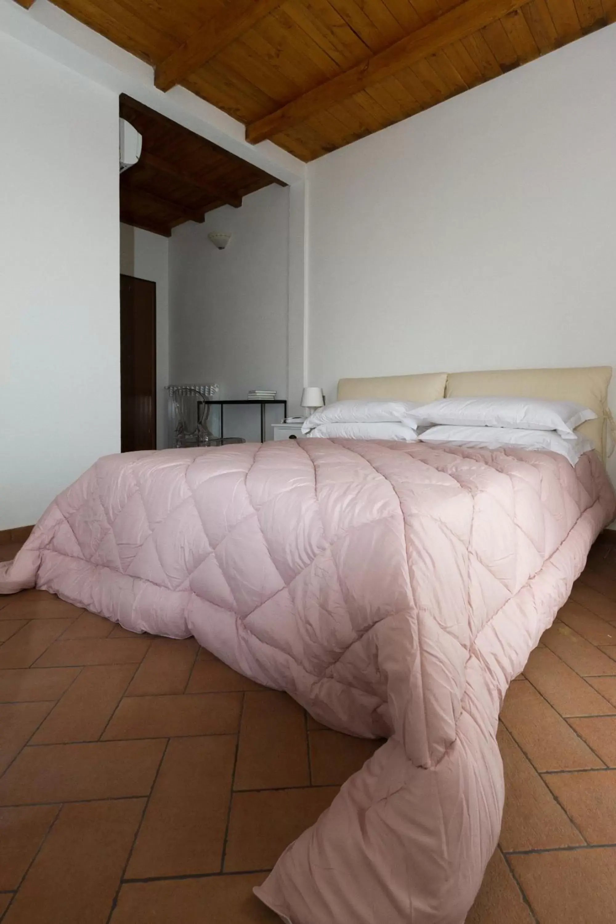 Bedroom, Bed in Il Casale Del Giglio