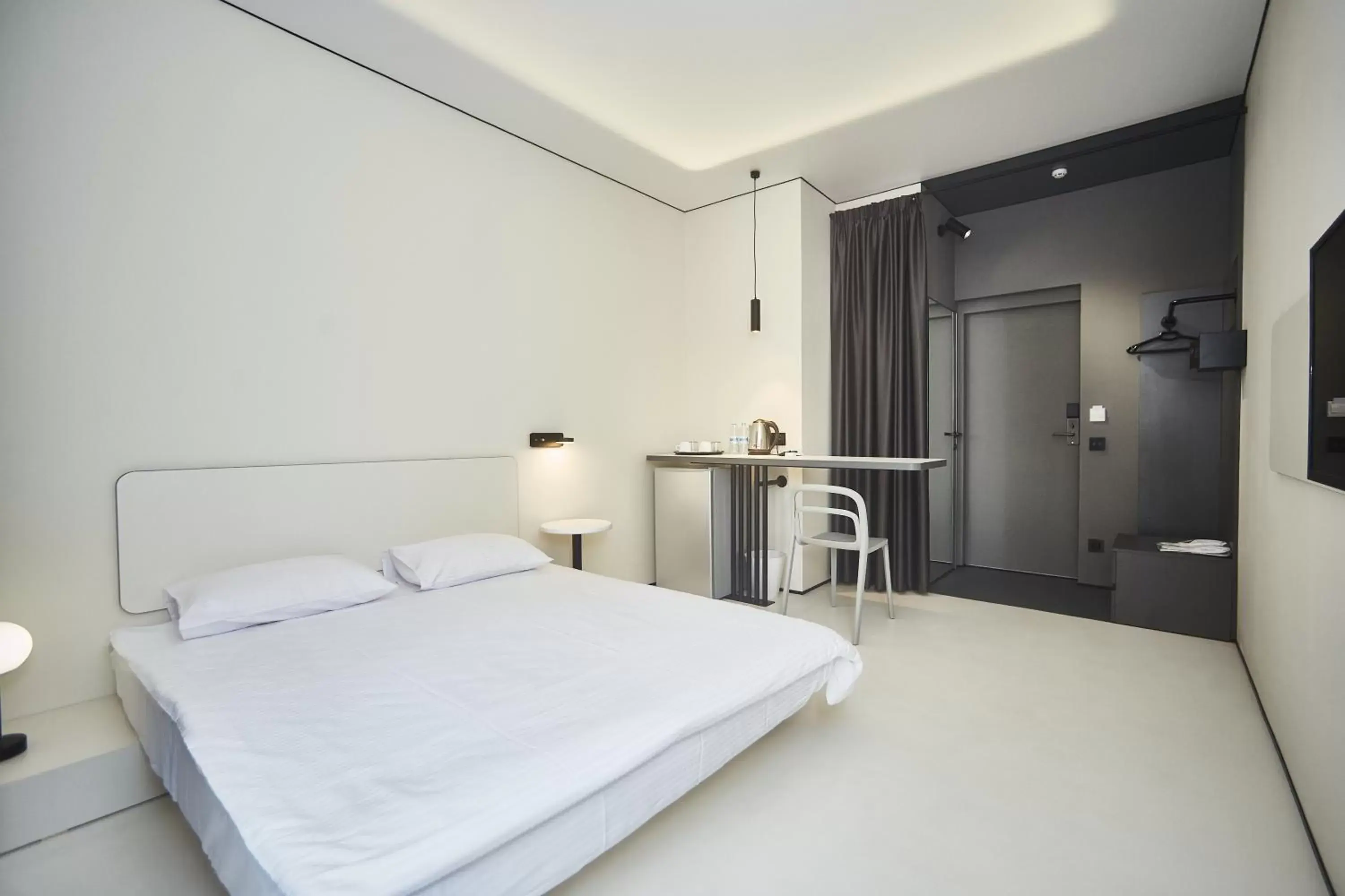 Double Room with Balcony in Ultramarinn Rooms Double Room with Balcony in Ultramarinn Rooms