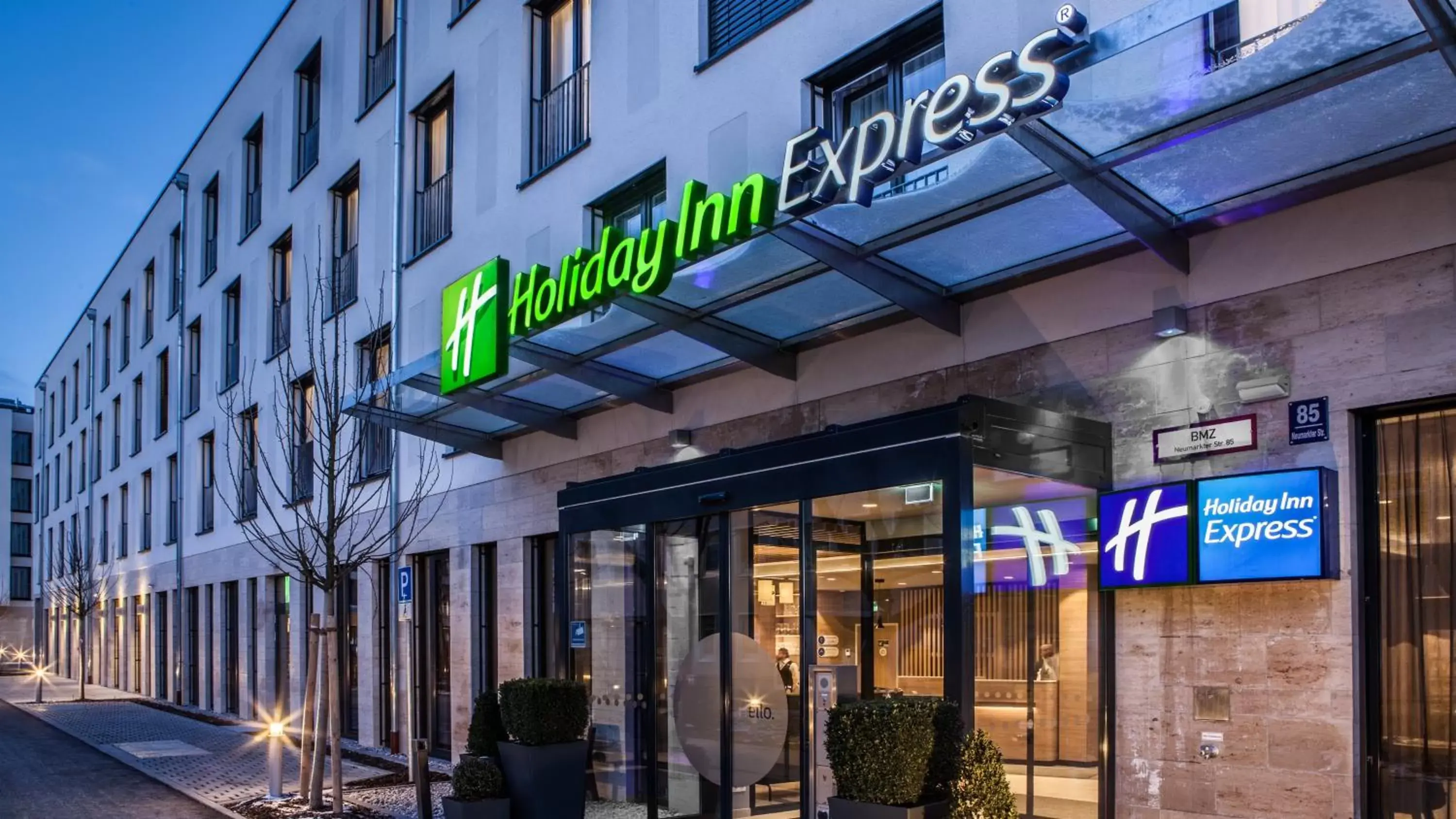 Property Building in Holiday Inn Express Munich - City East, an IHG Hotel